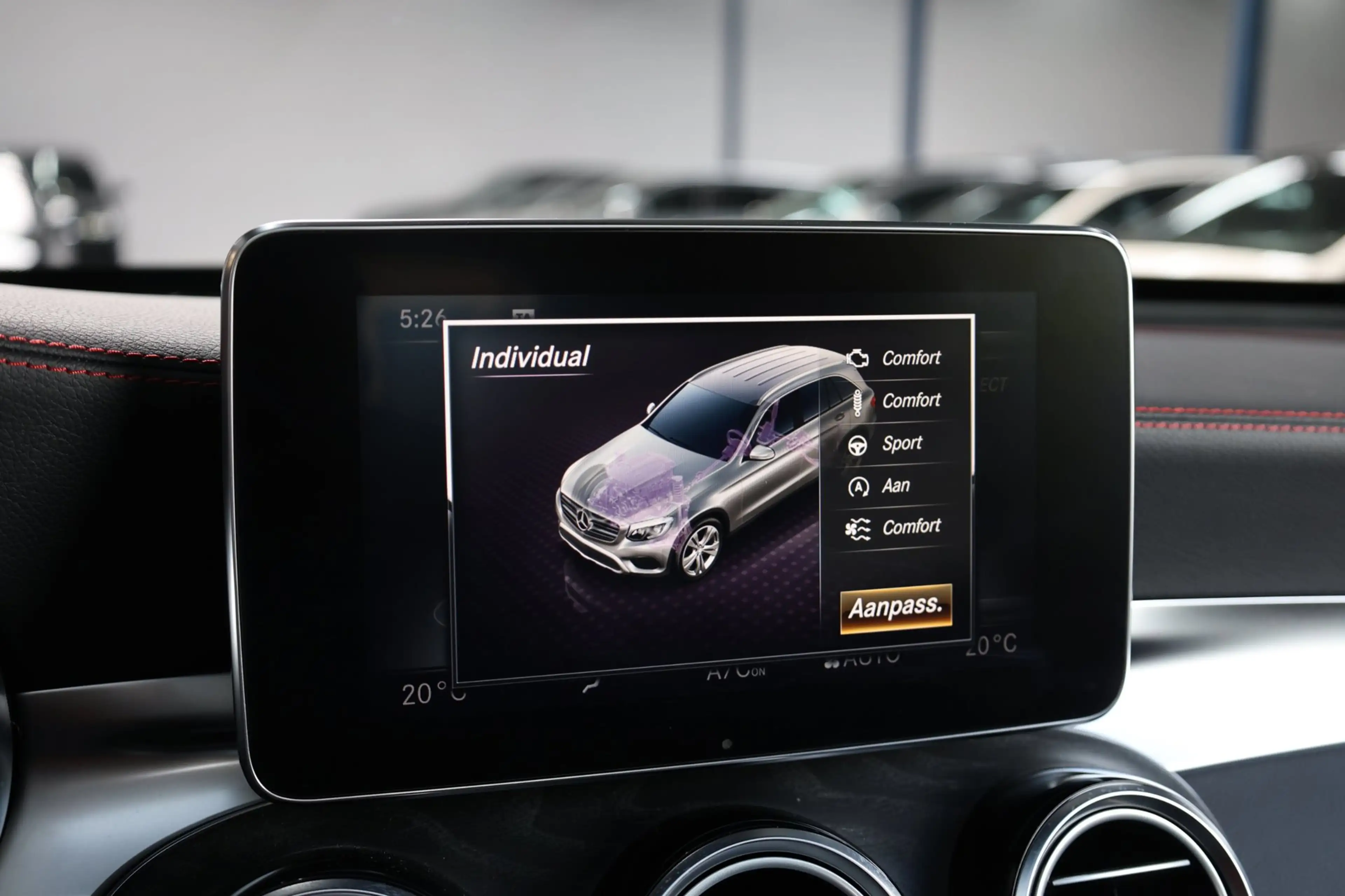 Mercedes-Benz GLC 43 AMG 4MATIC 367+PK LED/PANORAMADAK/HALF LEDER+S.VERWARM — photo 15