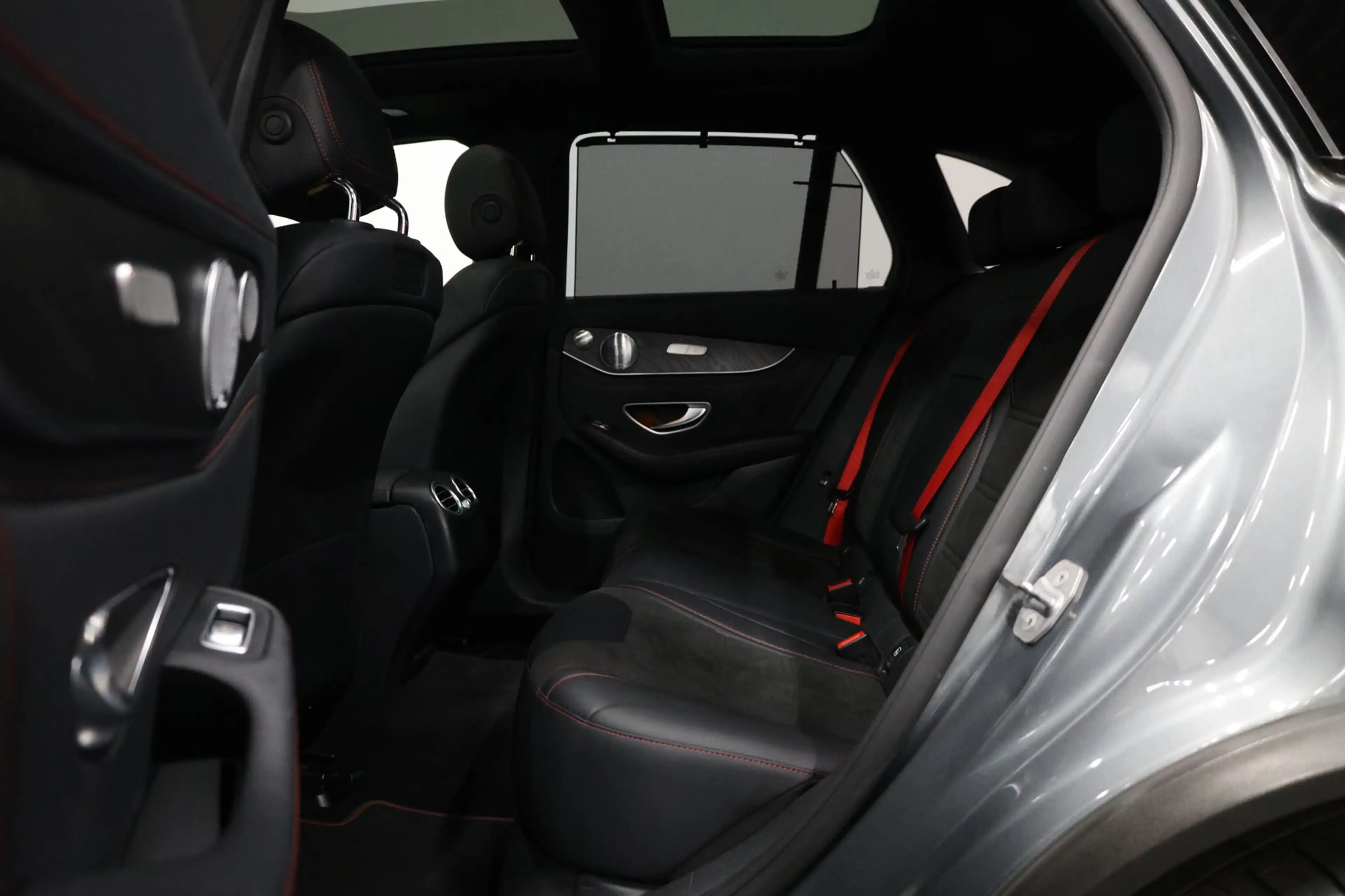 Mercedes-Benz GLC 43 AMG 4MATIC 367+PK LED/PANORAMADAK/HALF LEDER+S.VERWARM — photo 11
