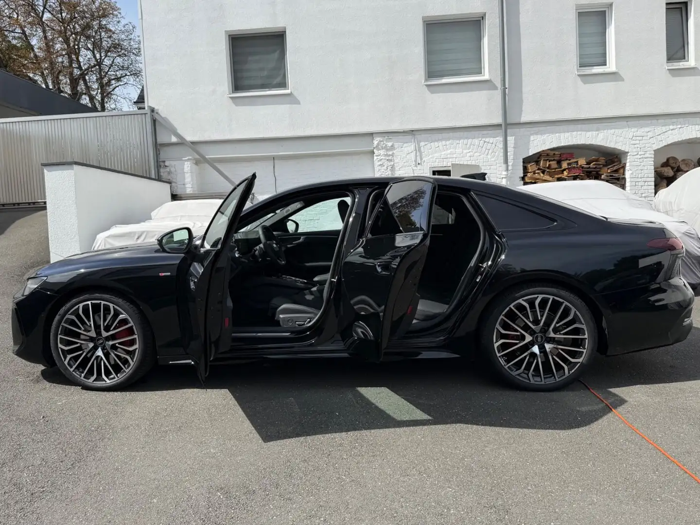 Audi A6 TDI quattro*Allradlenkung*Luft*S line*TechPro Schwarz - 1