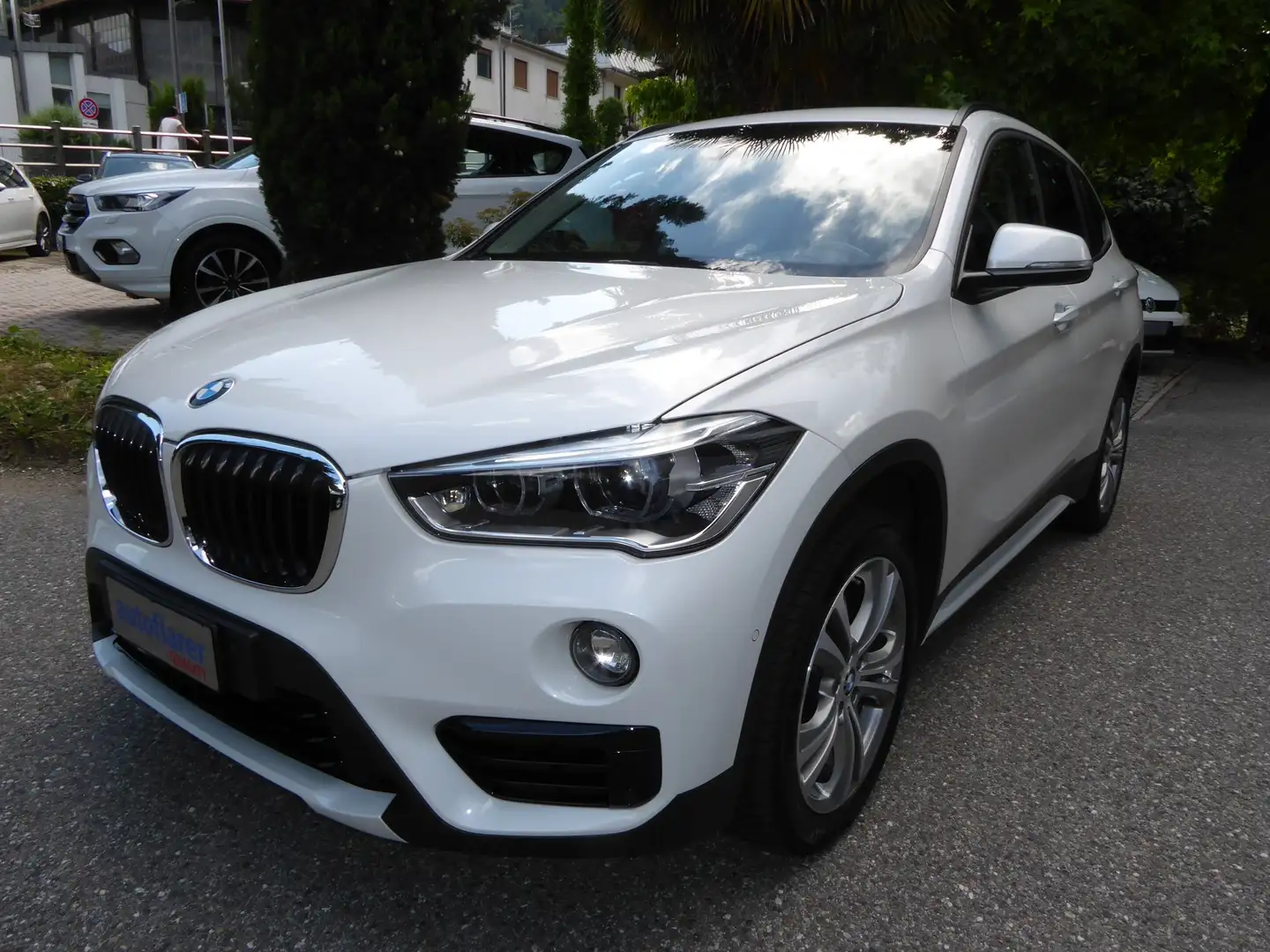 BMW X1 2,0TD 190PS AUTOM. X-DRIVE SPORTLINE *NAVI* Bianco - 1