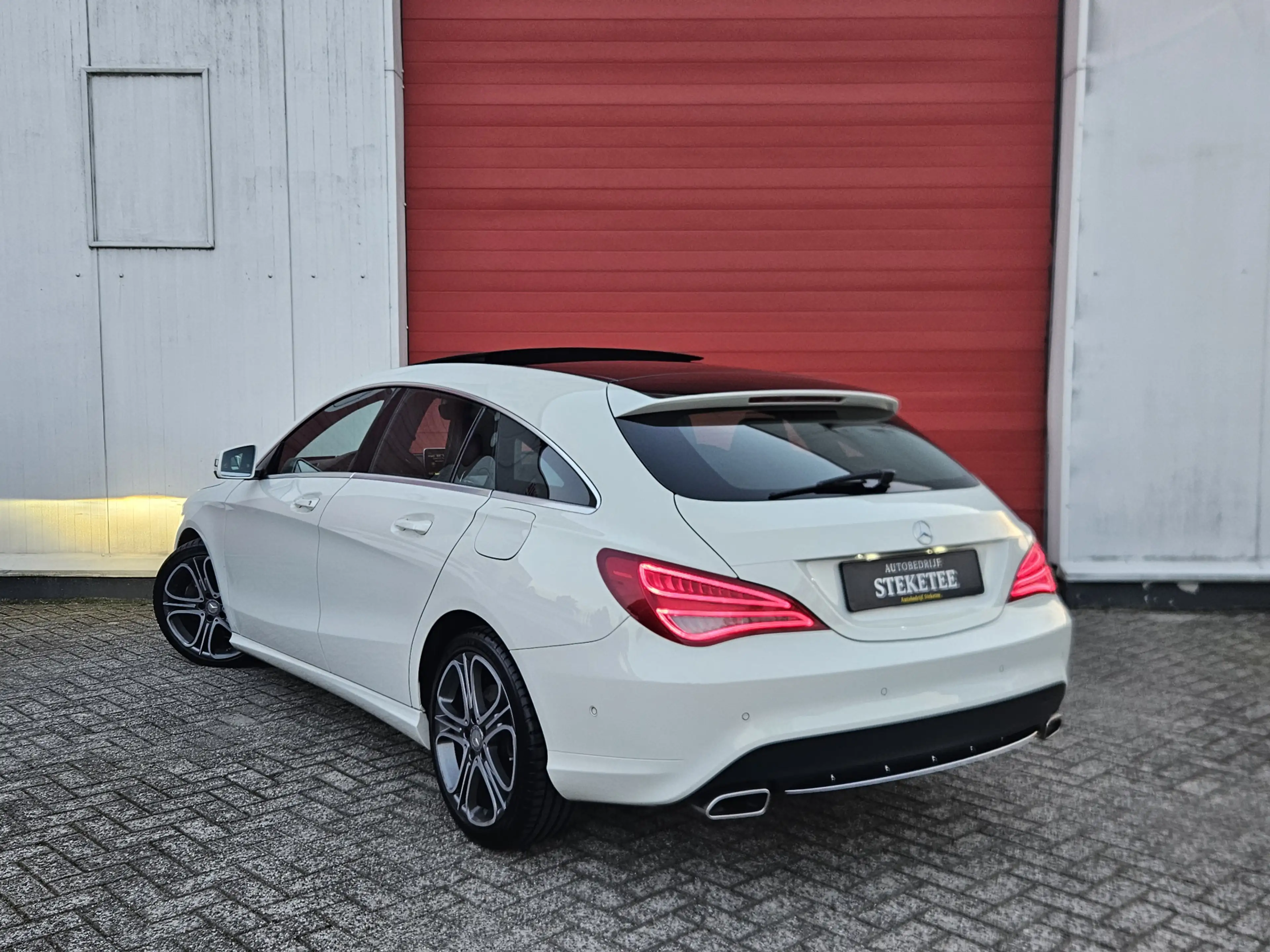 Mercedes-Benz CLA 180 Shooting Brake Prestige | Pano | Camera | Rijklaar — photo 2