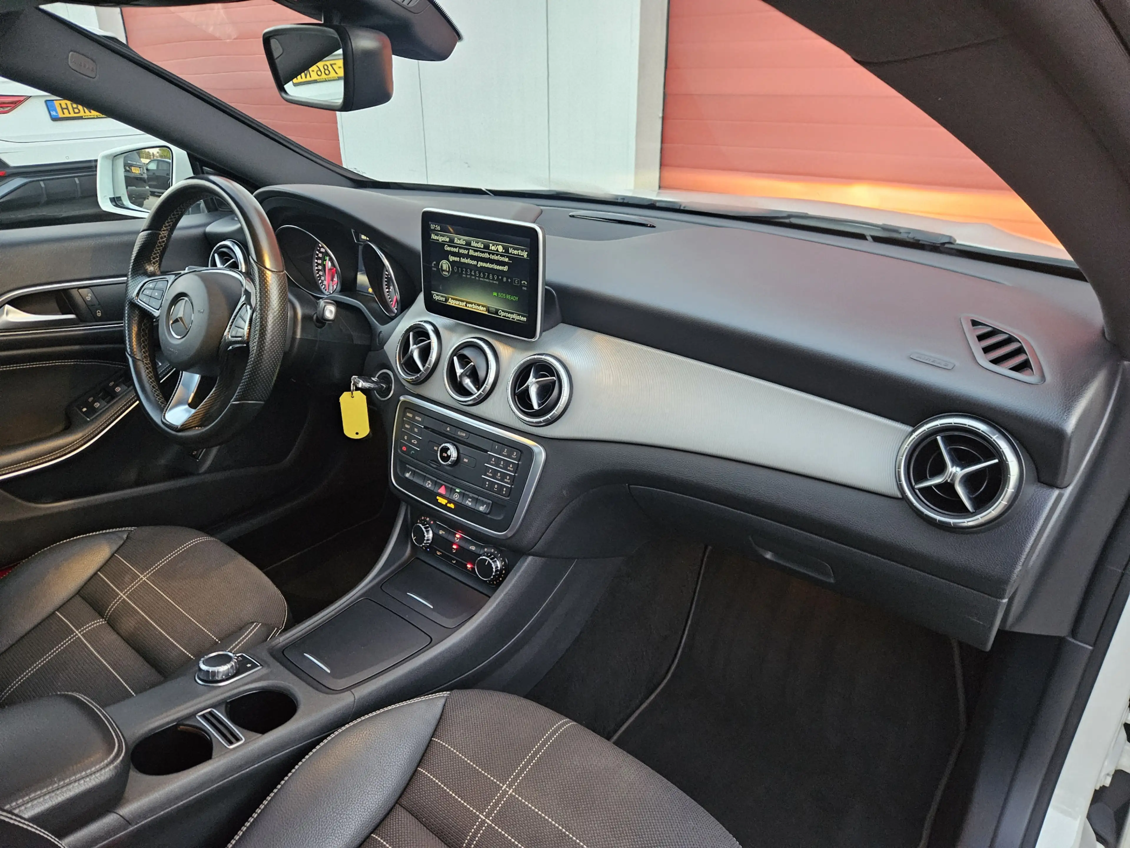 Mercedes-Benz CLA 180 Shooting Brake Prestige | Pano | Camera | Rijklaar — photo 11