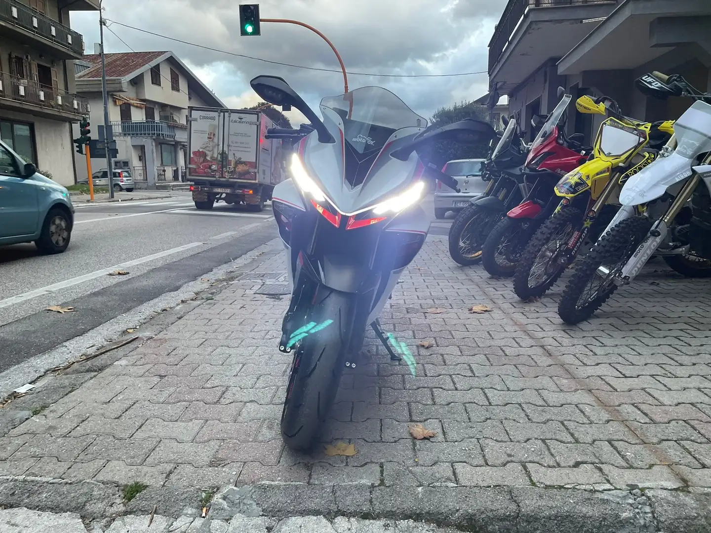 Zontes 703RR Bianco - 2