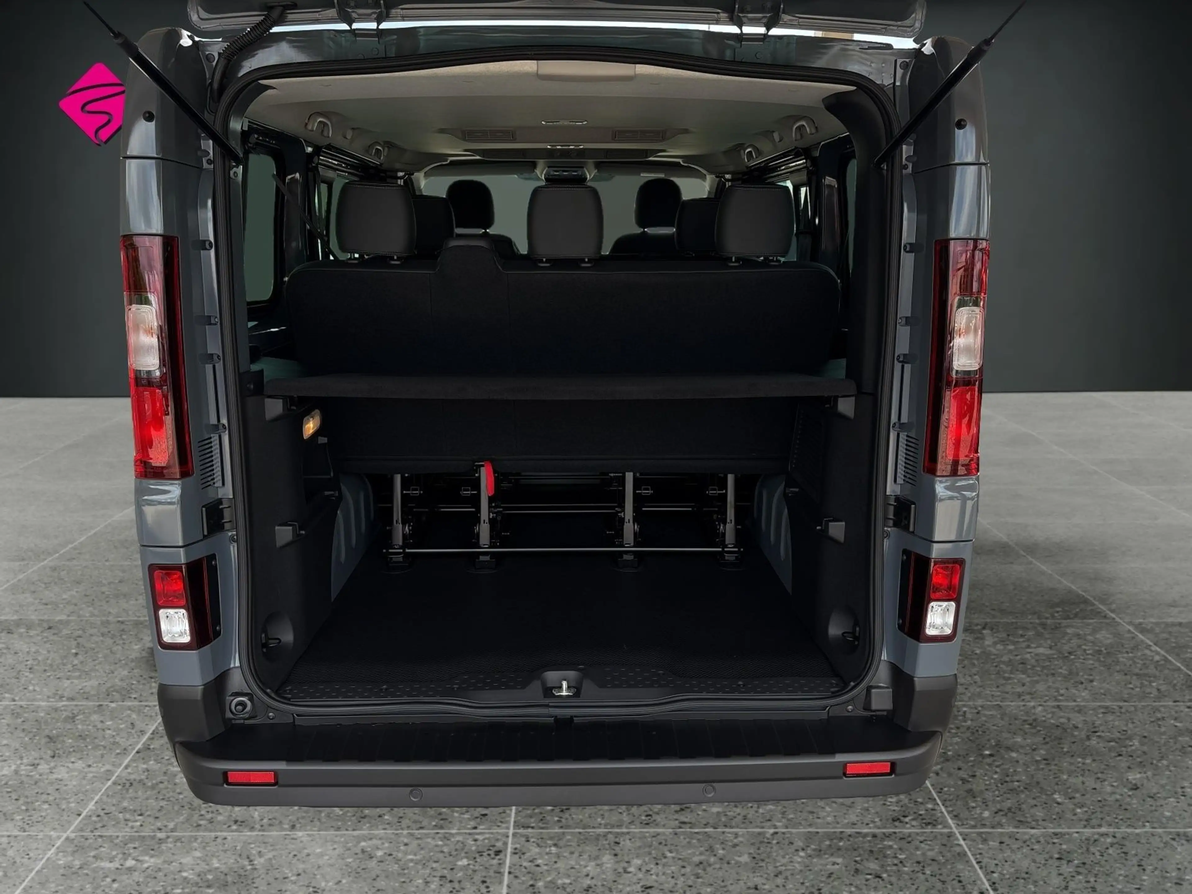 Nissan Primastar TEKNA ( * GARANTIE BIS 09 / 2029 * ) — photo 12