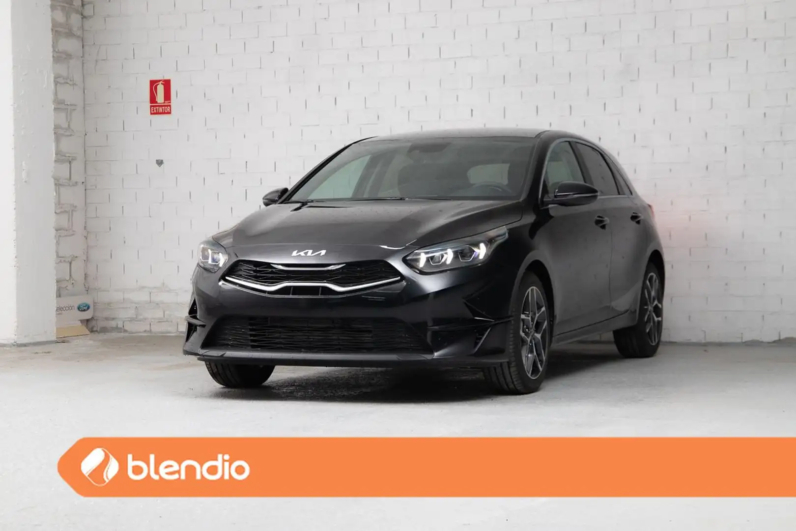 Kia 1.5 MHEV 103kW (140CV) Tech DCT Negro - 1
