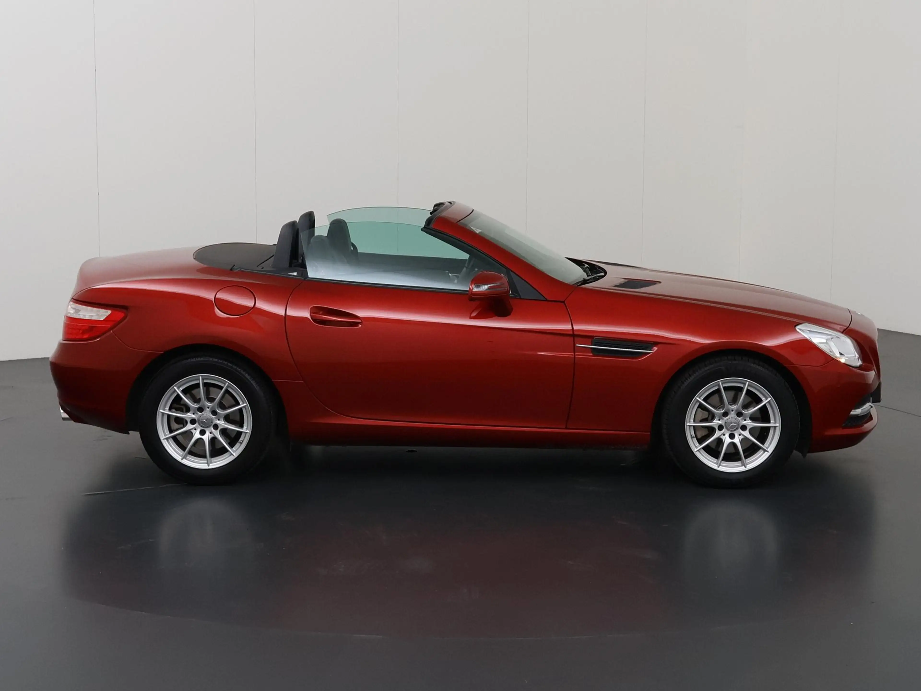 Mercedes-Benz SLK 200 | Lichtmetalen velgen | Lederen bekleding | Naviga — photo 6
