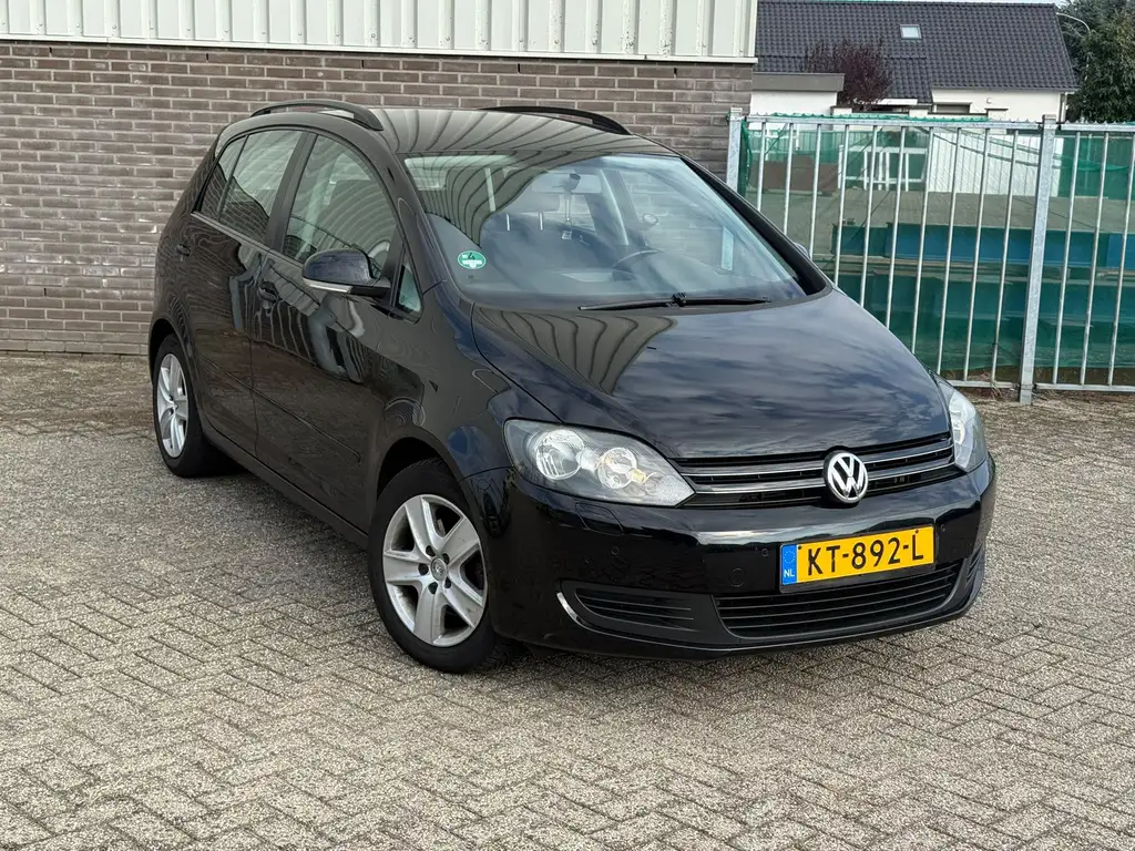 Volkswagen Golf Plus 2009 из Европы — купить под ключ