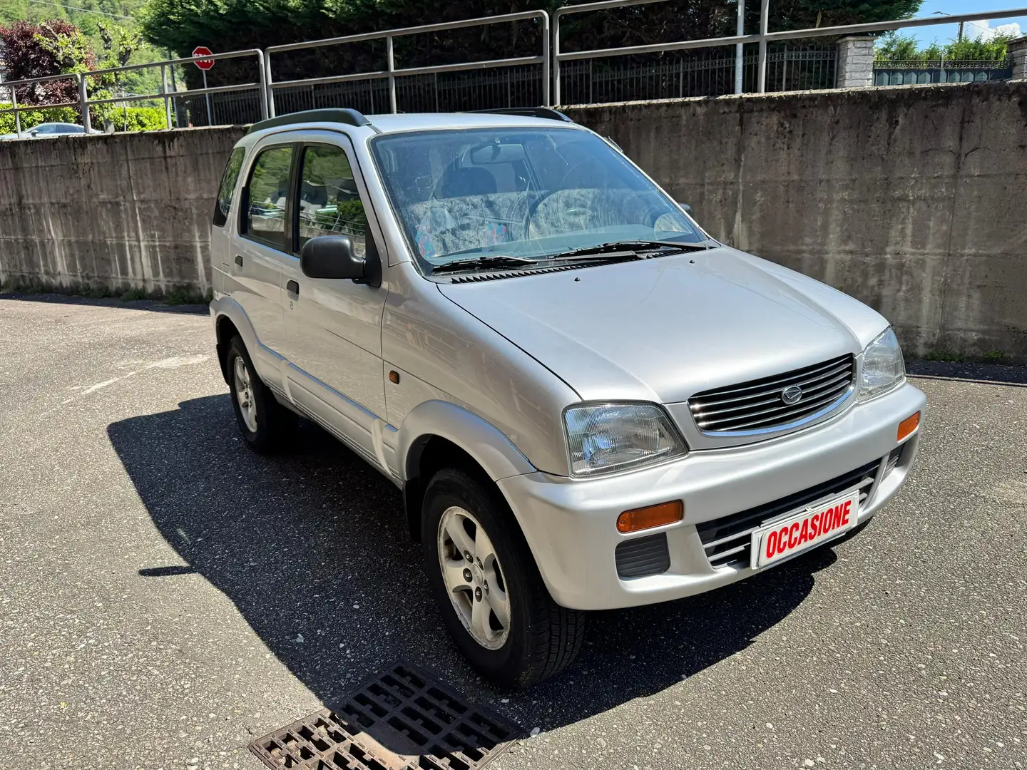 Daihatsu Terios Terios 1.3 4x4 NEOP. Argintiu - 2