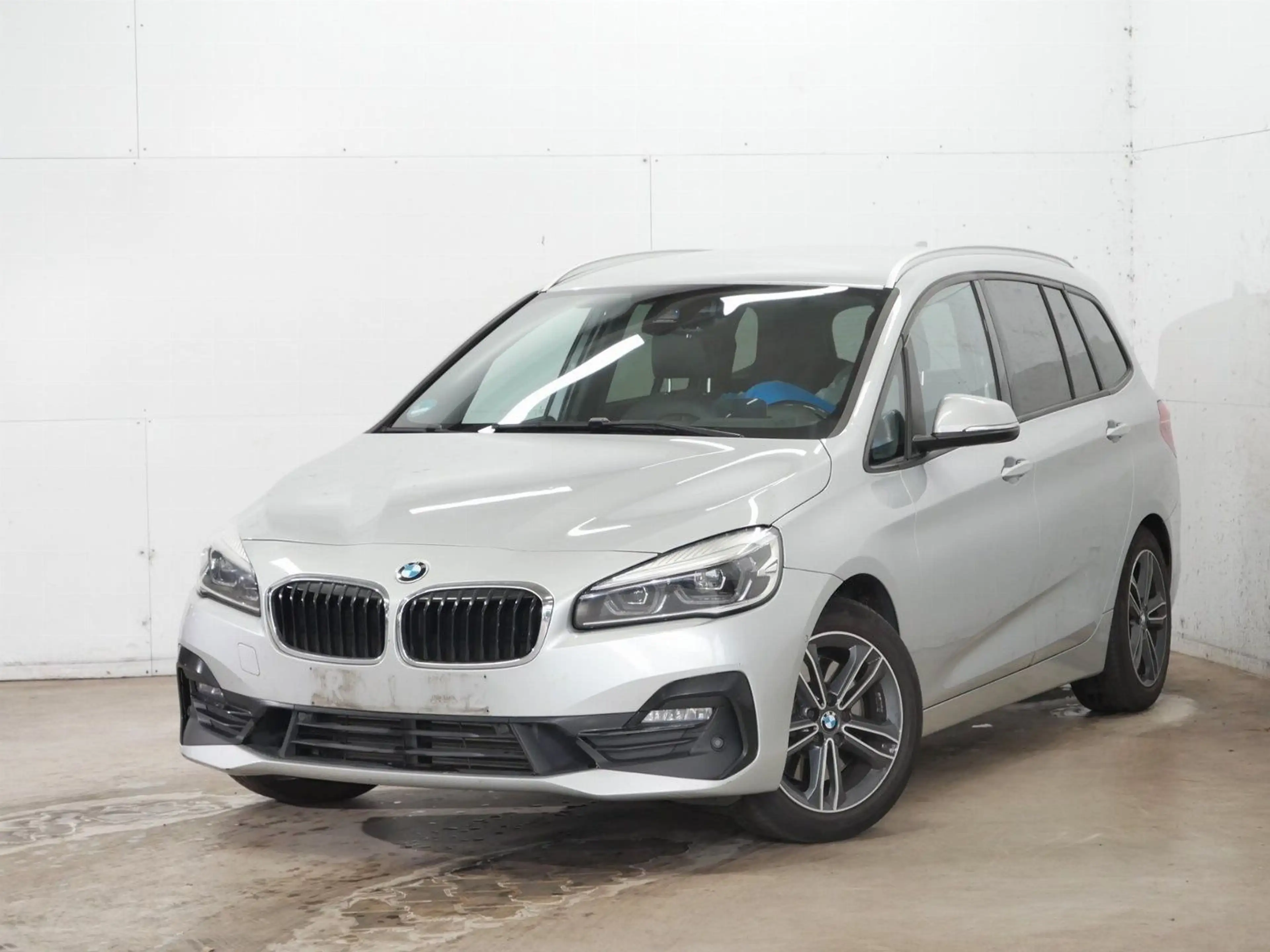 BMW 220 220 d Gran Tourer xDrive /MEMORY / KAMERA /LEDER