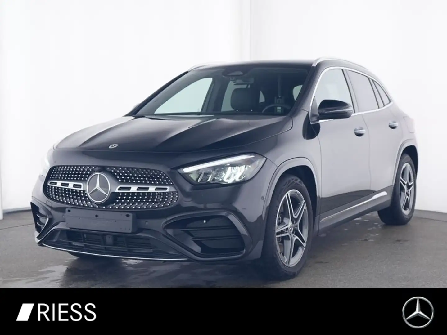 Mercedes-Benz GLA 250 4MATIC SpurW W-Paket S-Sitz KeyLess PDC Noir - 1
