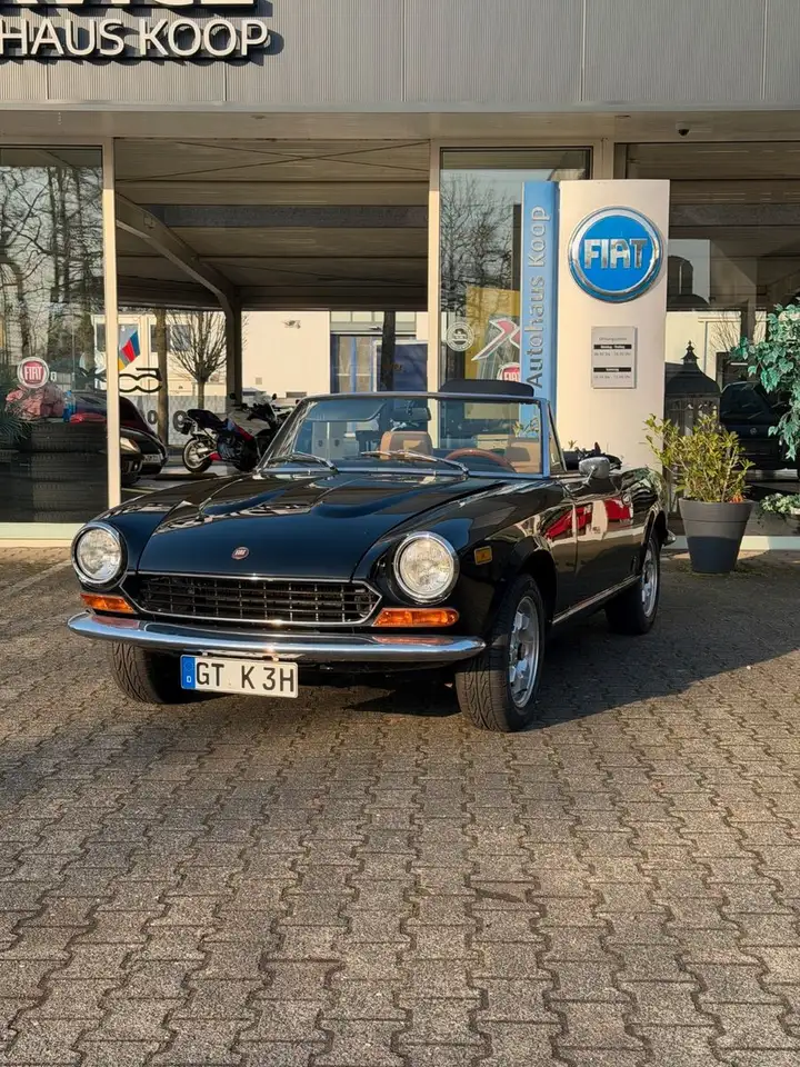 Fiat 124 Spider Spider, foto 1