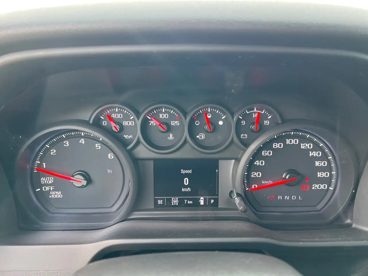 Chevrolet Silverado 1500 снимка Chevrolet Silverado 1500