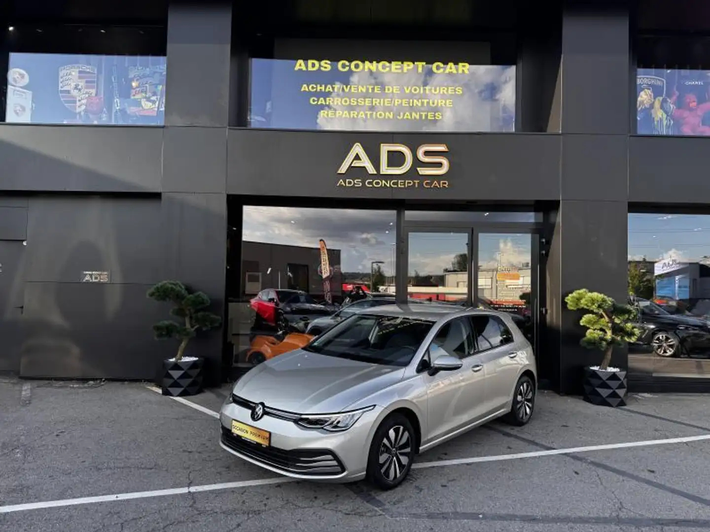 Volkswagen Golf VIII Move Argent - 1