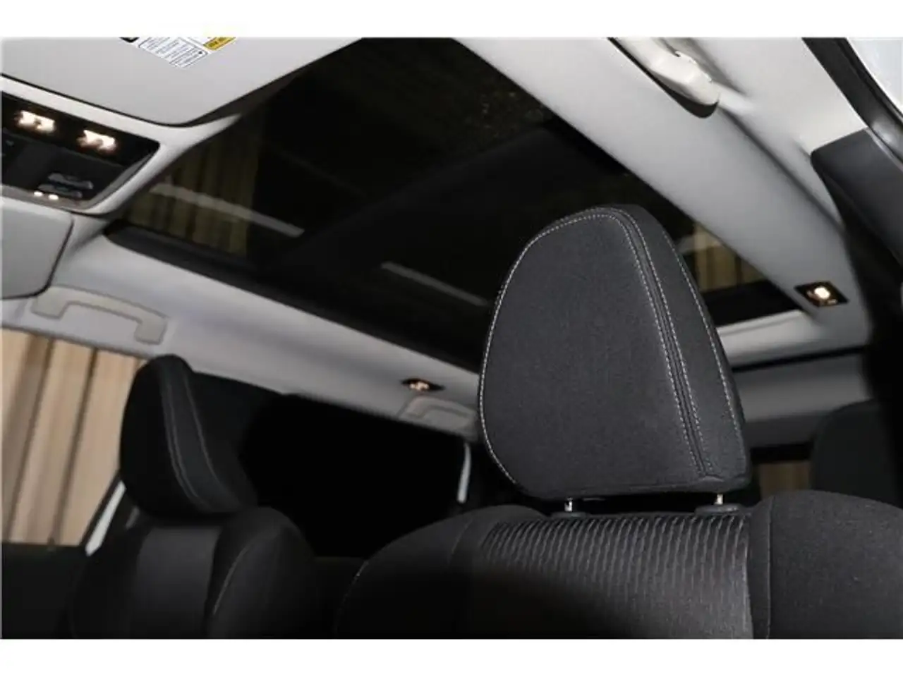 Mitsubishi Outlander снимка Mitsubishi Outlander