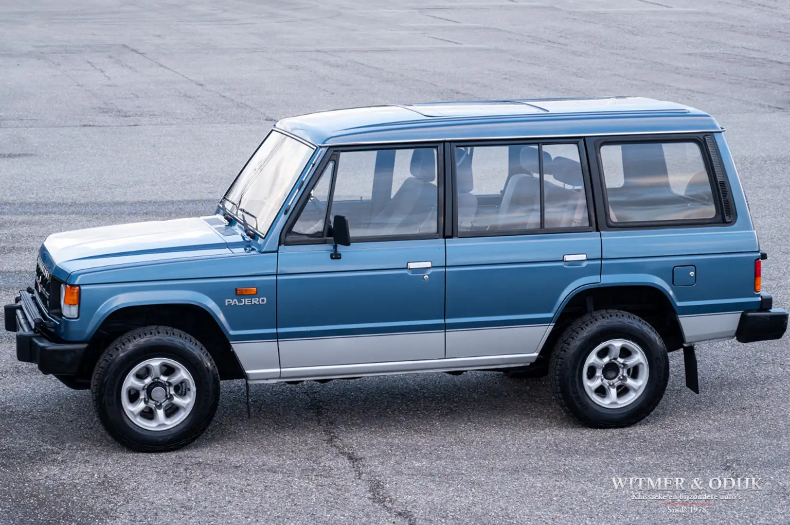 Mitsubishi Pajero Classic 3.0 V6 Long Body Azul - 1