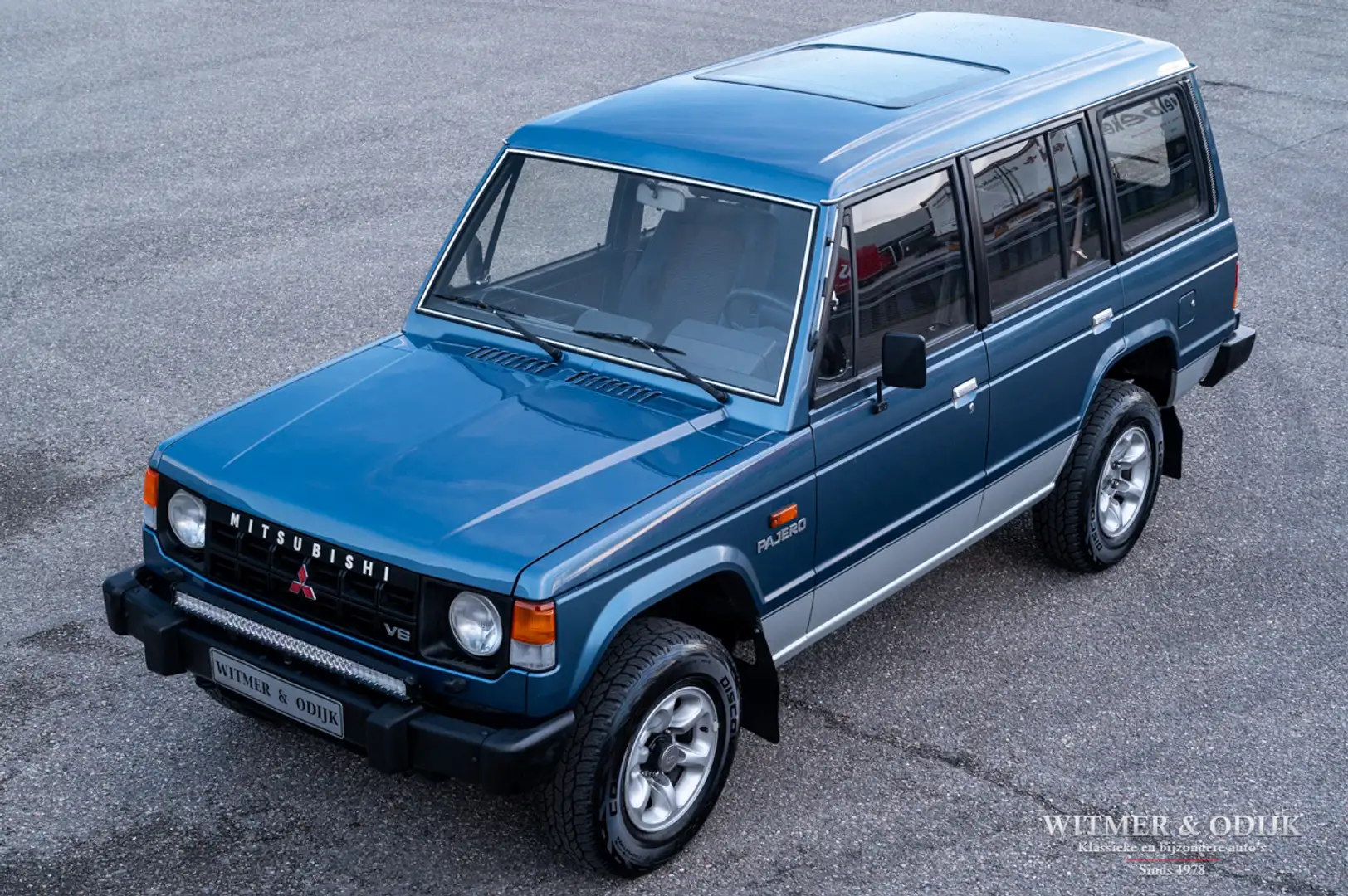 Mitsubishi Pajero Classic 3.0 V6 Long Body Azul - 2