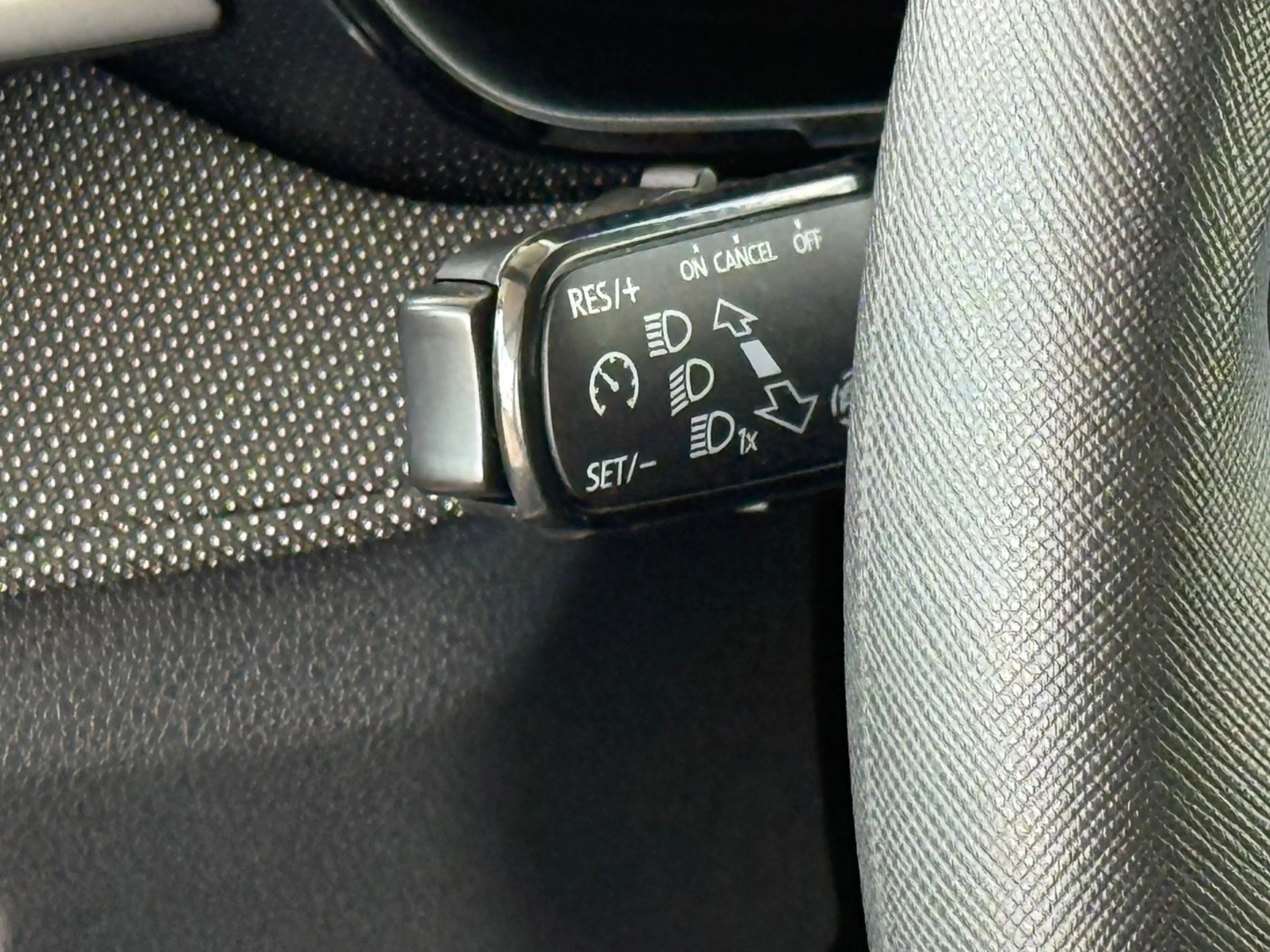 Skoda Fabia Selection LED CARPLAY DAB TEMPOMAT — photo 16