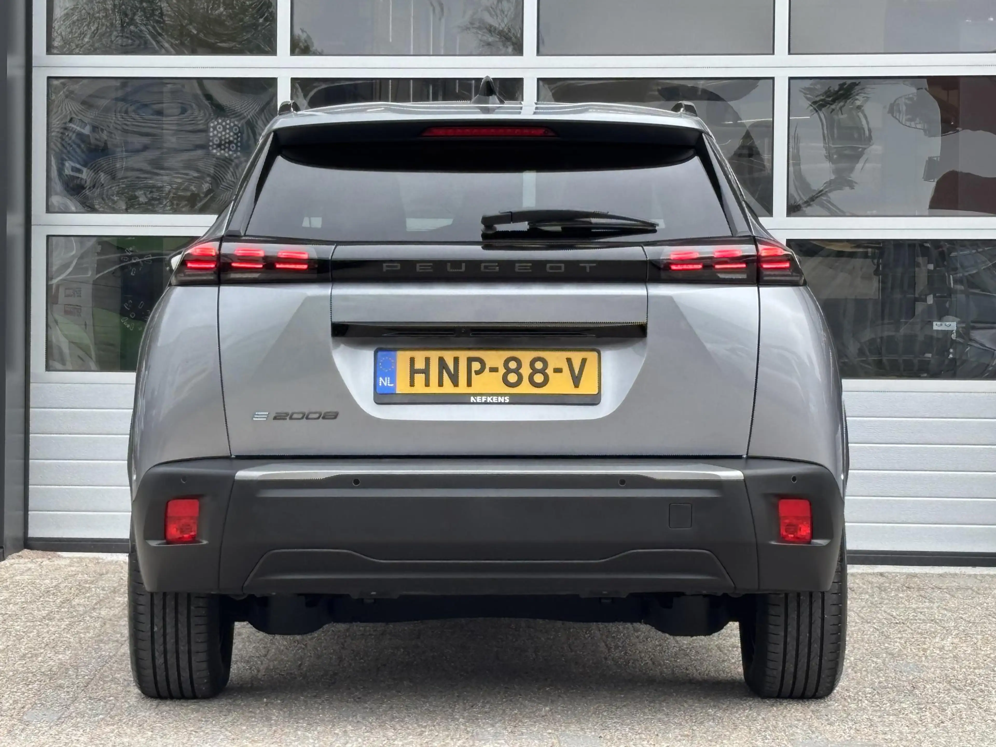 Peugeot e-2008 Allure Avantage 54 kWh | ACCU 97% | 360º Camera | — photo 6