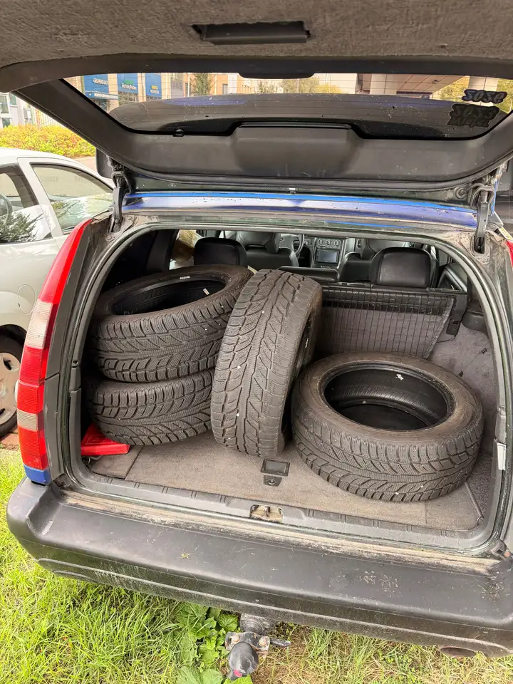 Volvo V70 2.5 T AWD Exclusive, foto 6