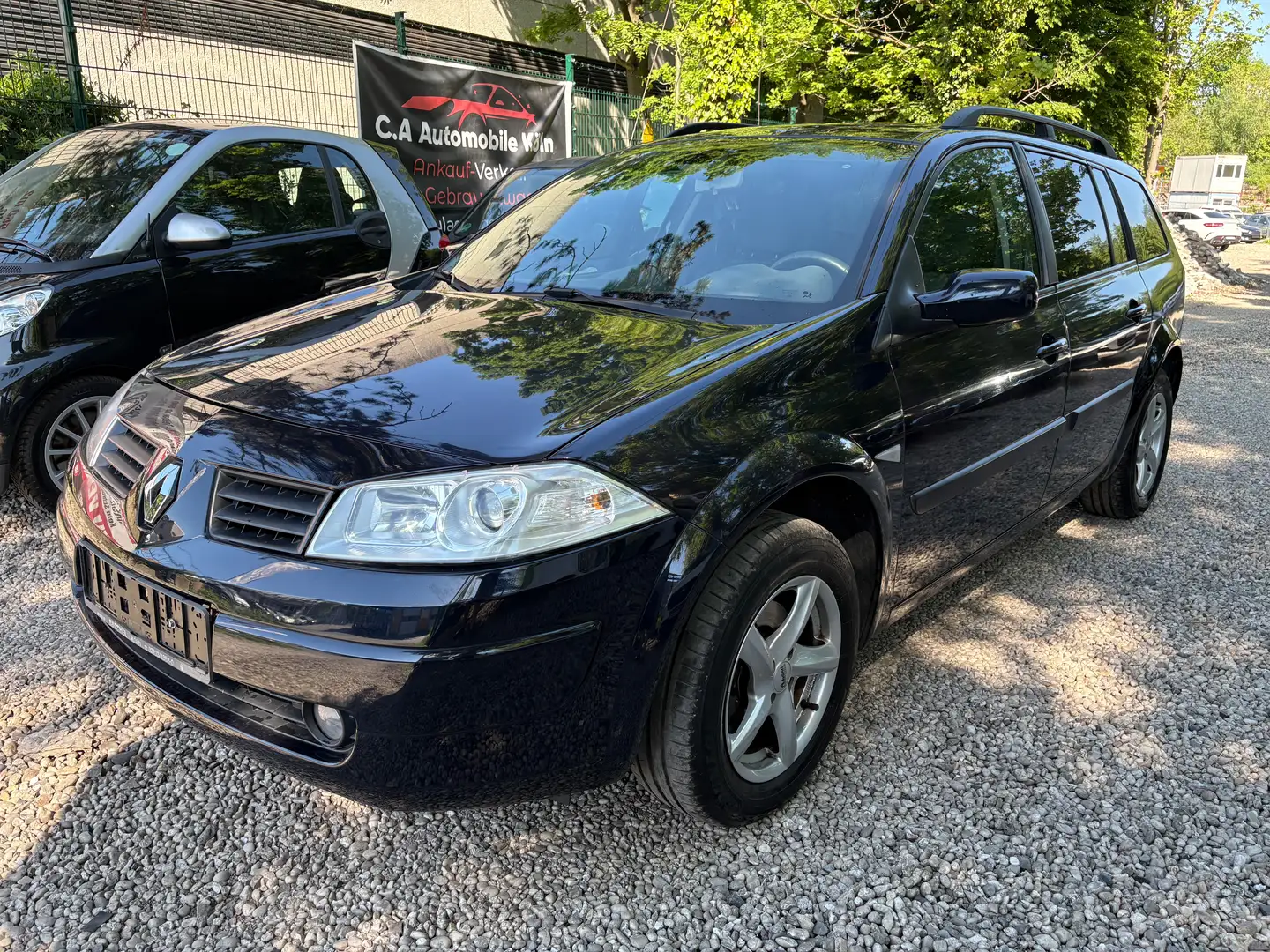 Renault Megane Kombi*1.Hand*Wenig KM* Blau - 1