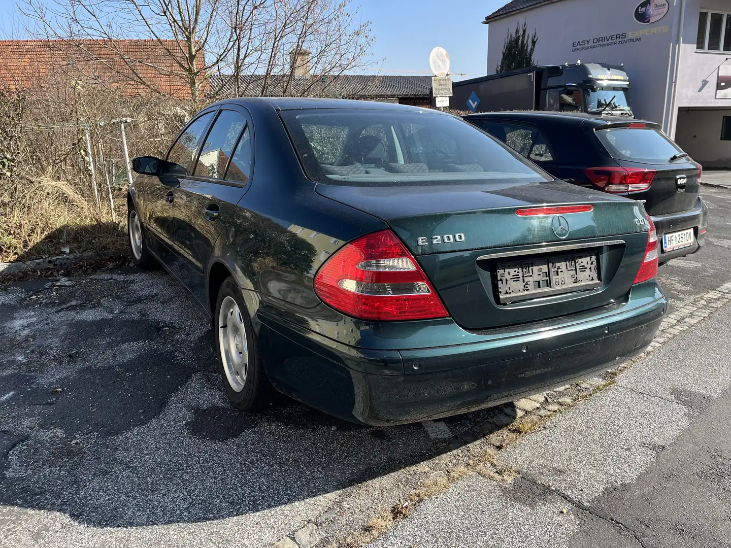 Mercedes-Benz 200 E Klasse Grün - 2