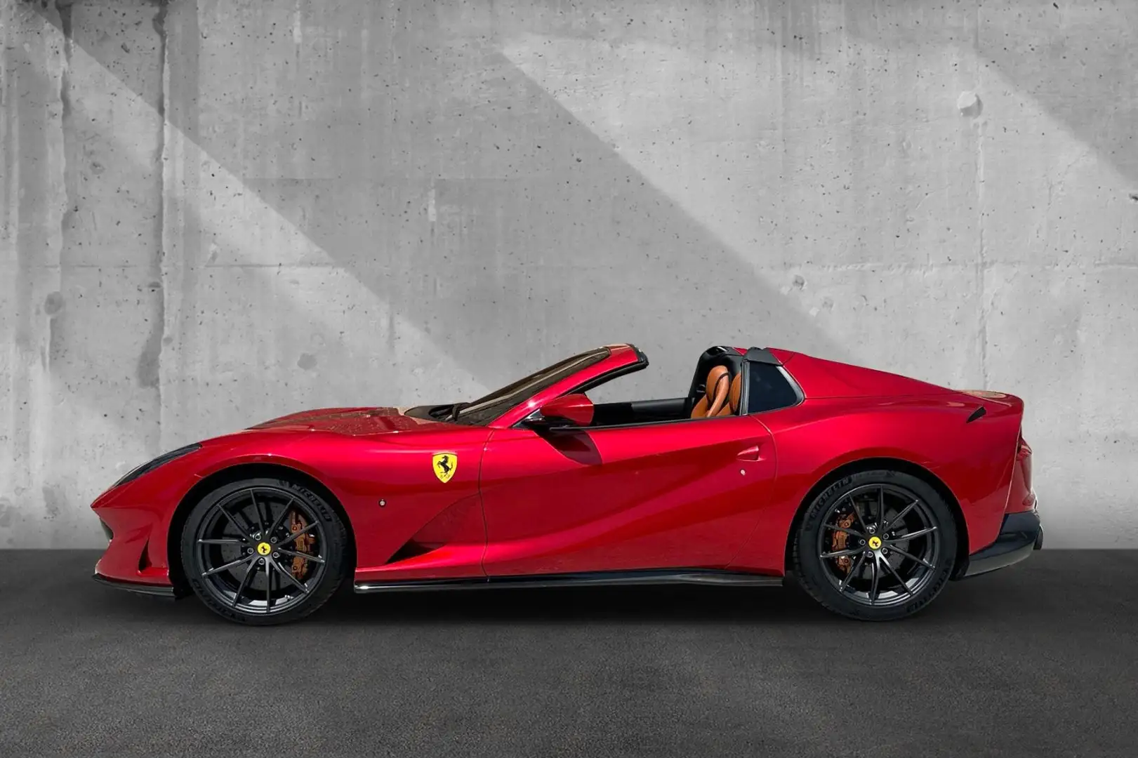 Ferrari 812 GTS*Atelier*Rosso Magma*Streifen & Logo lack Rot - 2