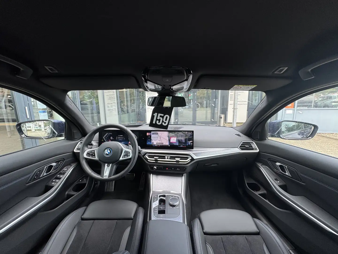 BMW 330 e xDrive Limo M Sport eSitze ACC DA PA AD-LED Blau - 2