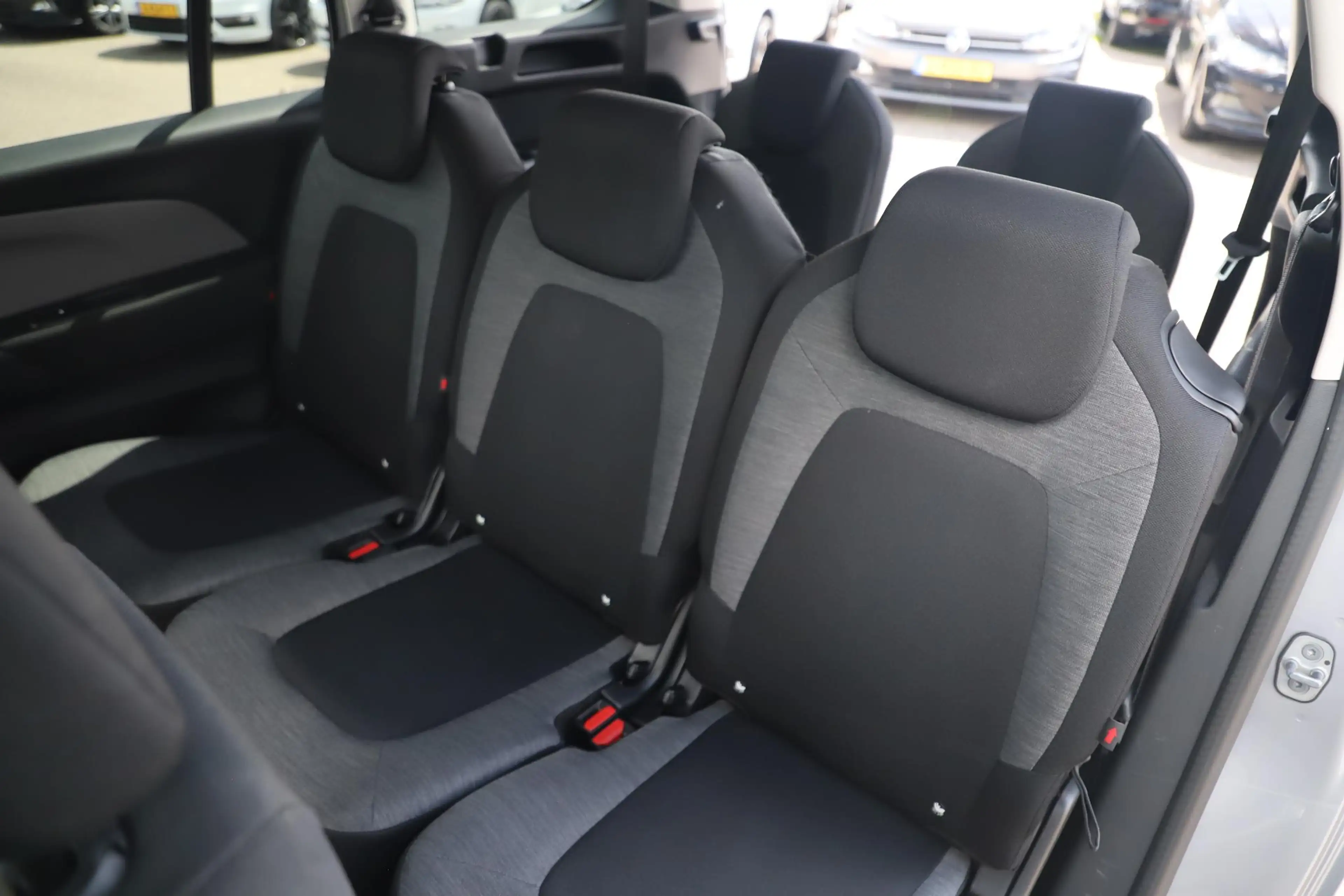 Citroen Grand C4 SpaceTourer 1.2 PureTech Business 7p 7 Persoons Navigatie Acht — photo 9