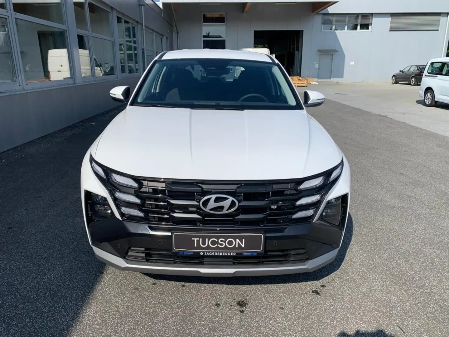 Hyundai TUCSON 1,6 T-GDI HEV 2WD Aut. Weiß - 2