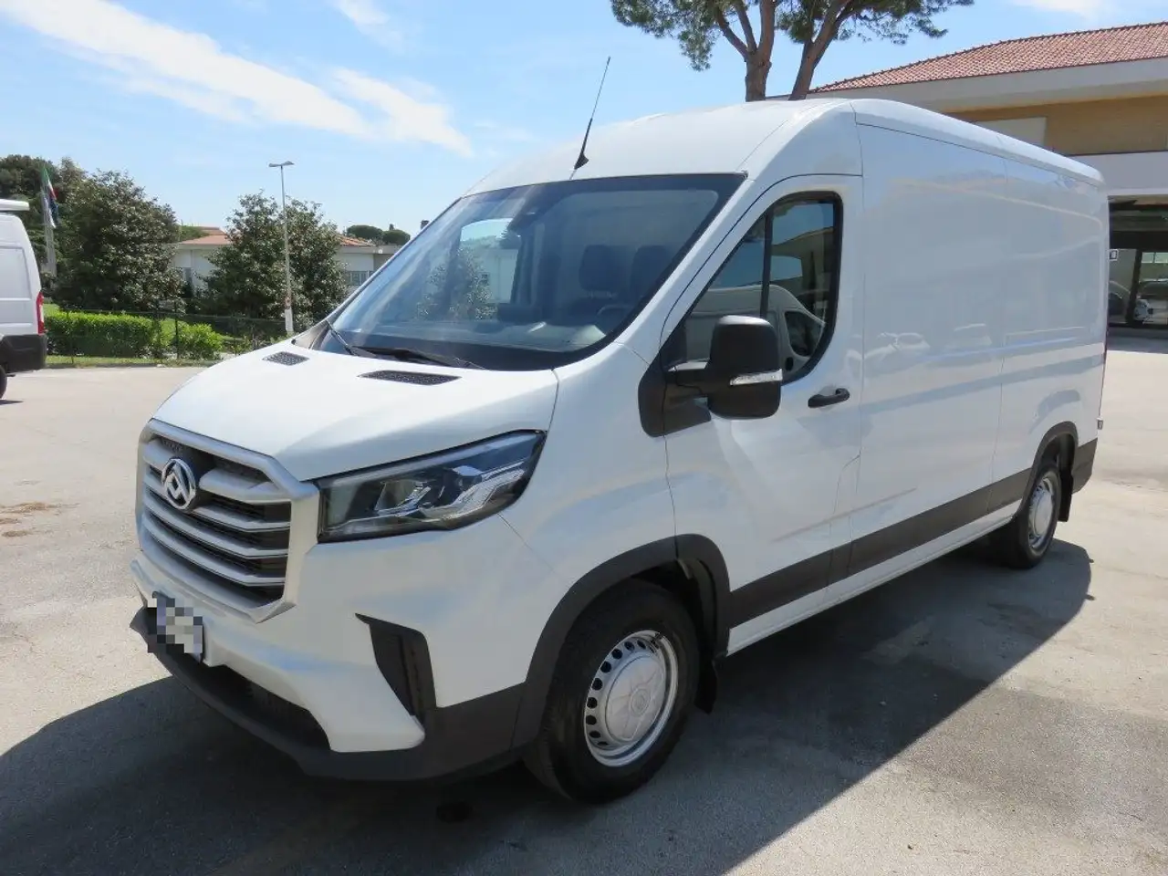Maxus Deliver 9 2023