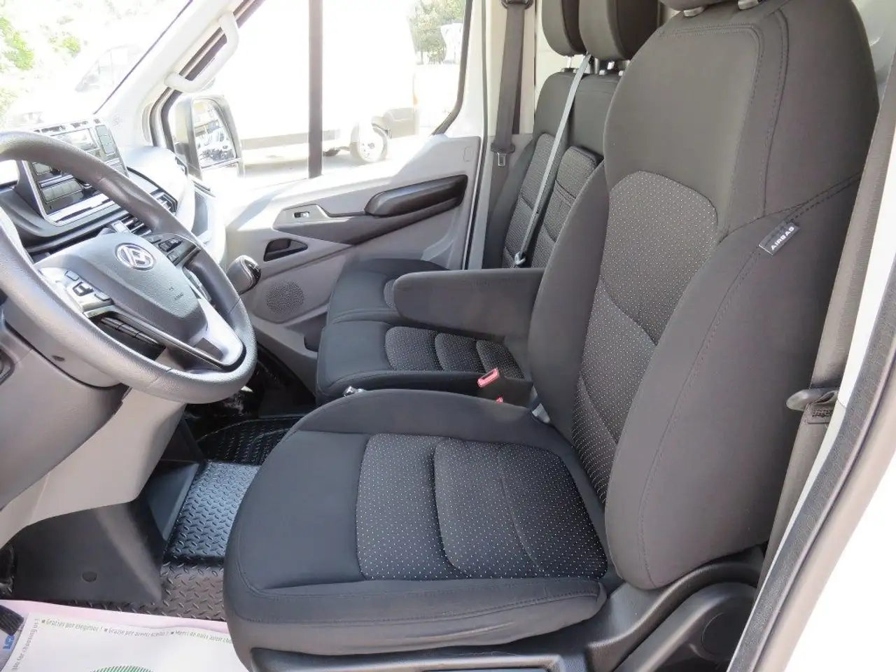 Maxus Deliver 9 2023