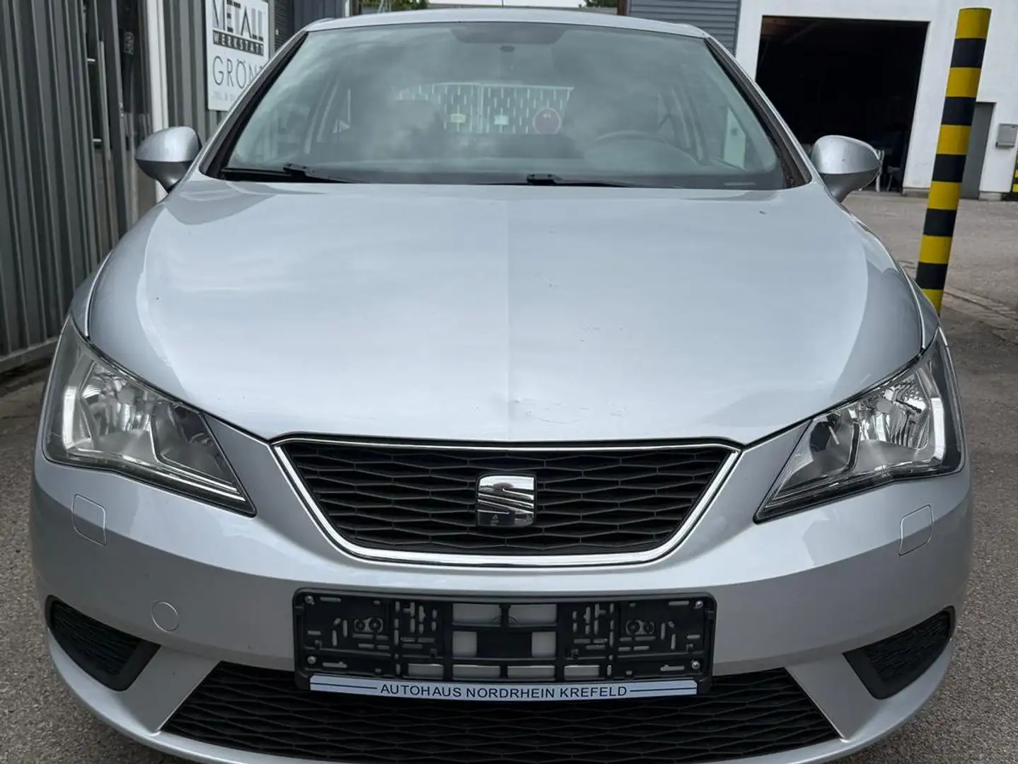 SEAT Ibiza Style Salsa 117.059KM SHZ TÜV 05/26 Grigio - 2