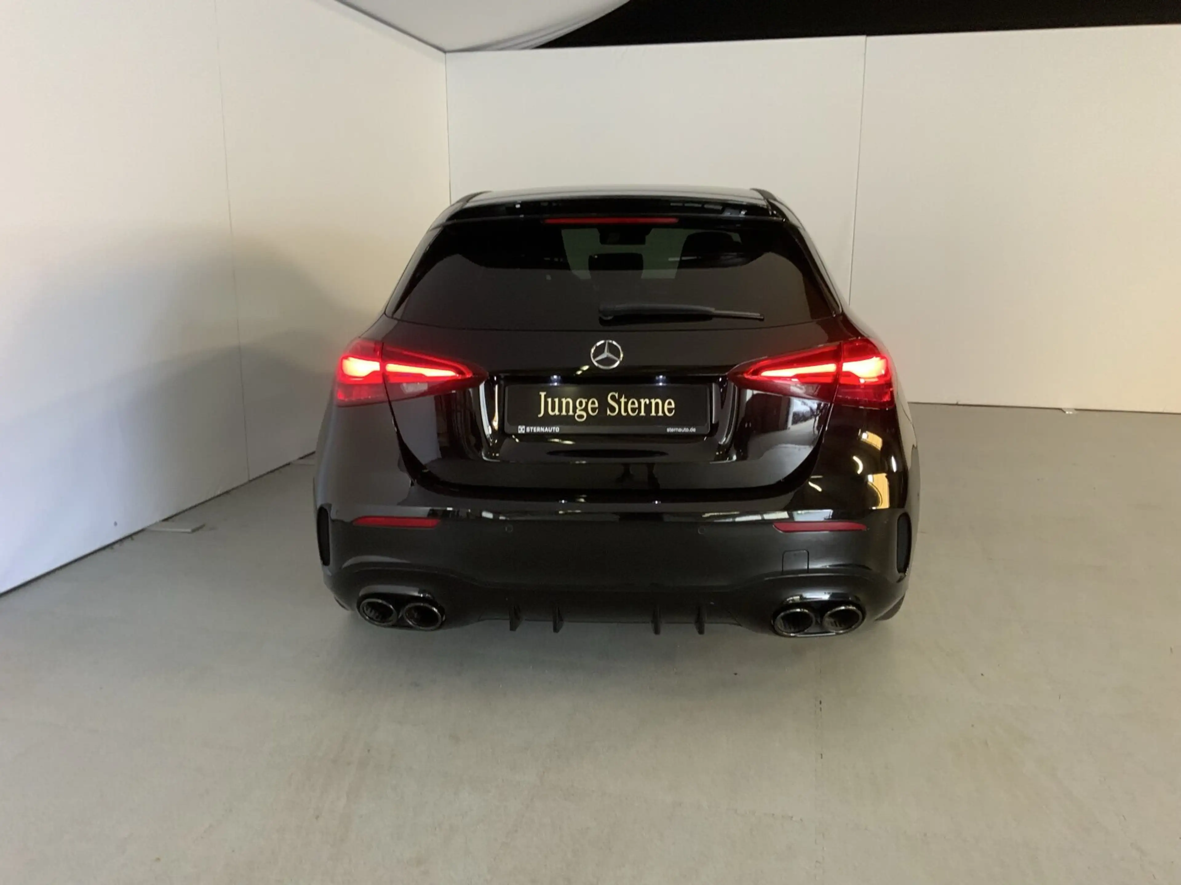 Mercedes-Benz A 45 AMG A 45 S 4M AMG Premium+ DISTRO Pano Leder Keyless — photo 6