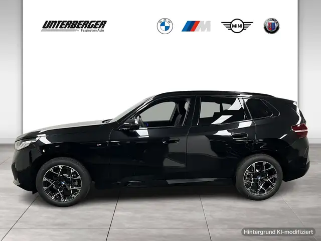BMW X3 view 3