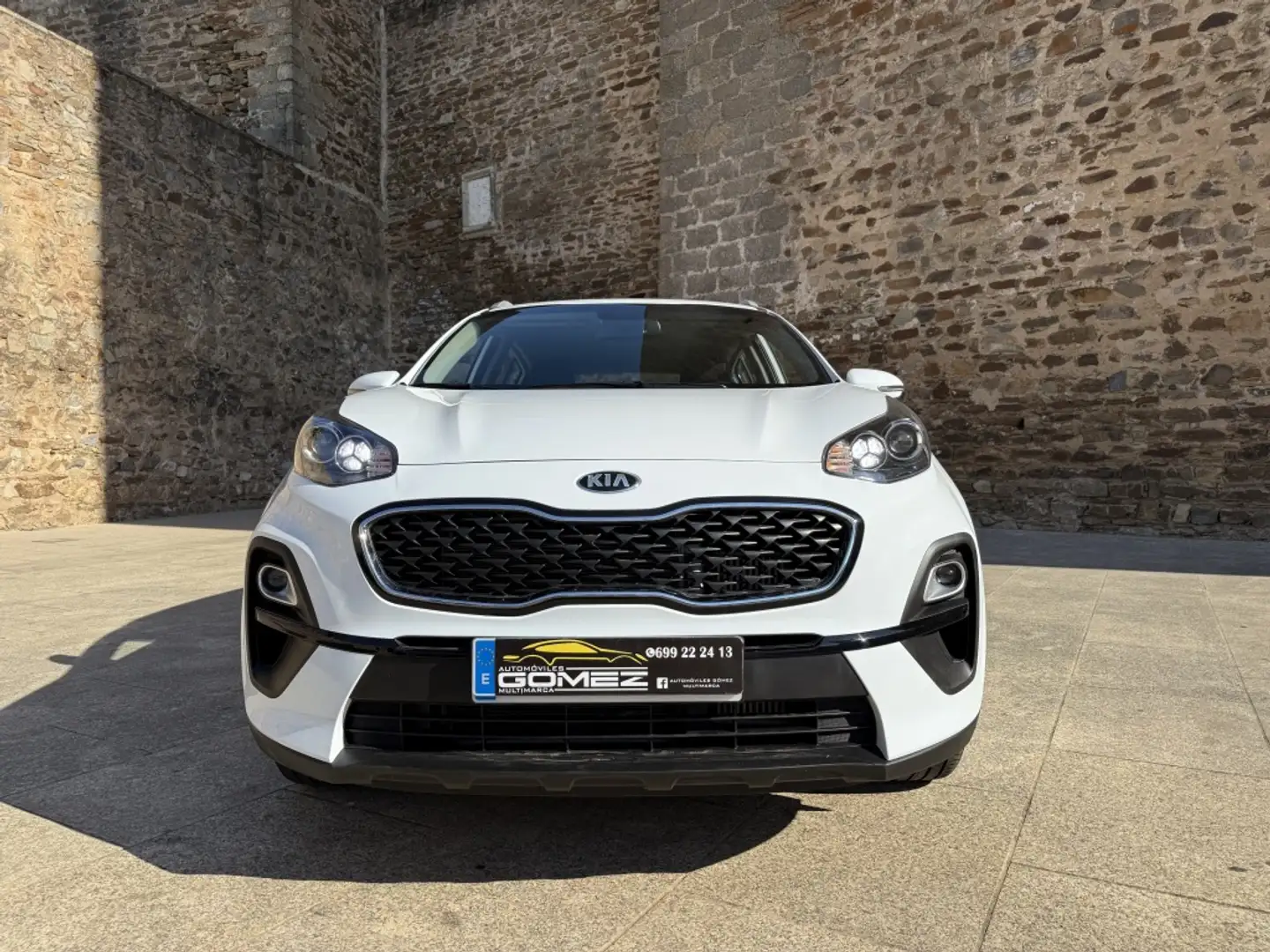 Kia Sportage 1.6 CRDi MHEV Drive 4x2 136 Bianco - 2