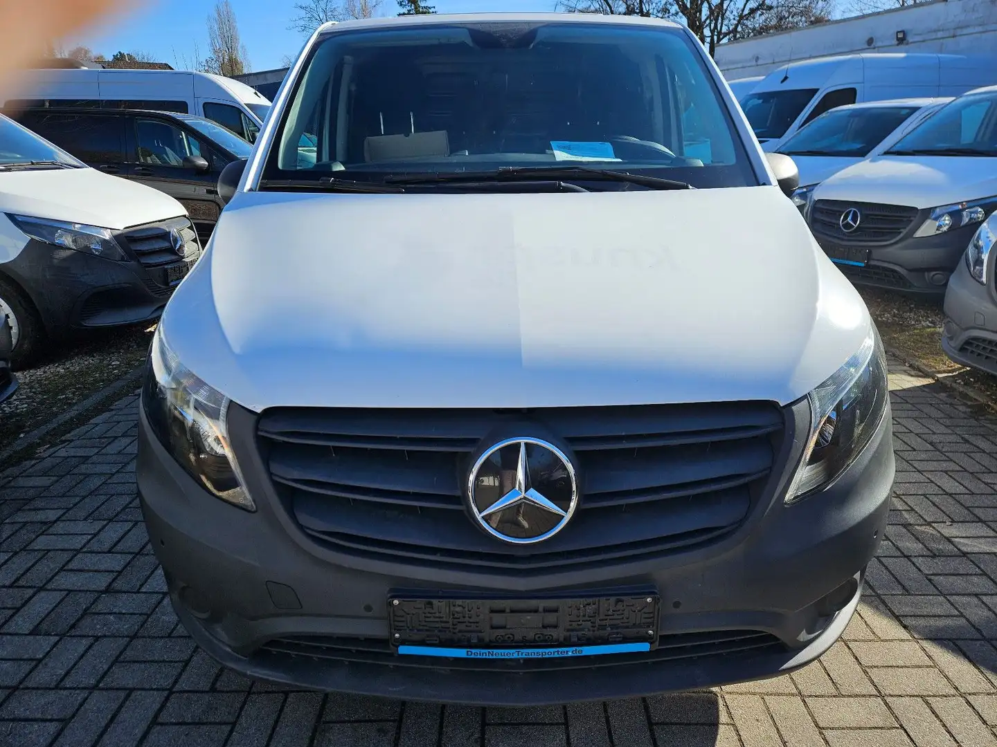 Mercedes-Benz Vito eVito 112 LANG|60 kWh|120 km/h|SH|TÜVneu Weiß - 2