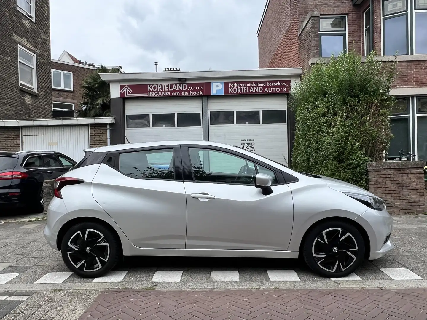 Nissan Micra 1.0 IG-T Acenta Grau - 2