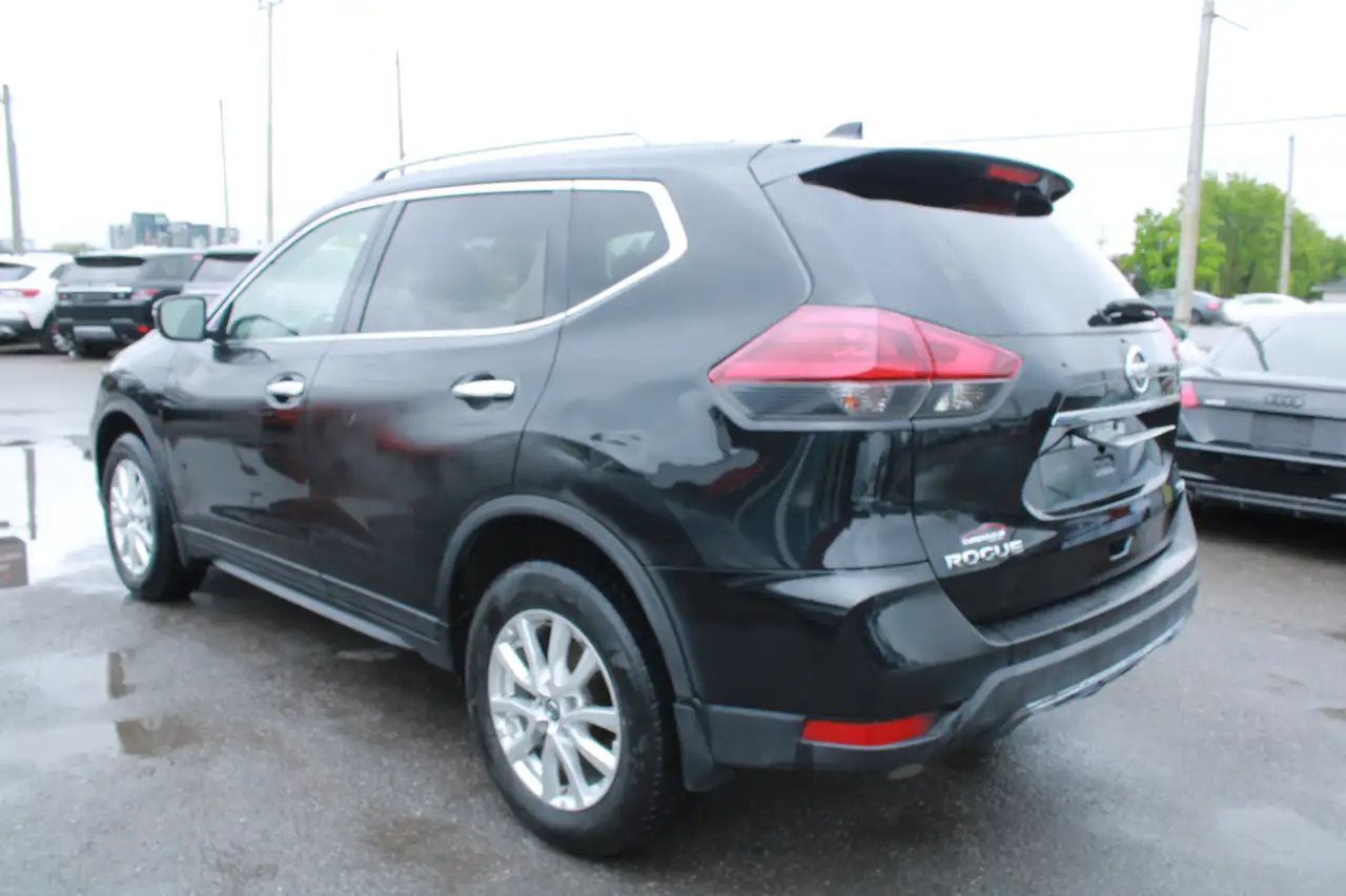 Nissan Rogue снимка Nissan Rogue