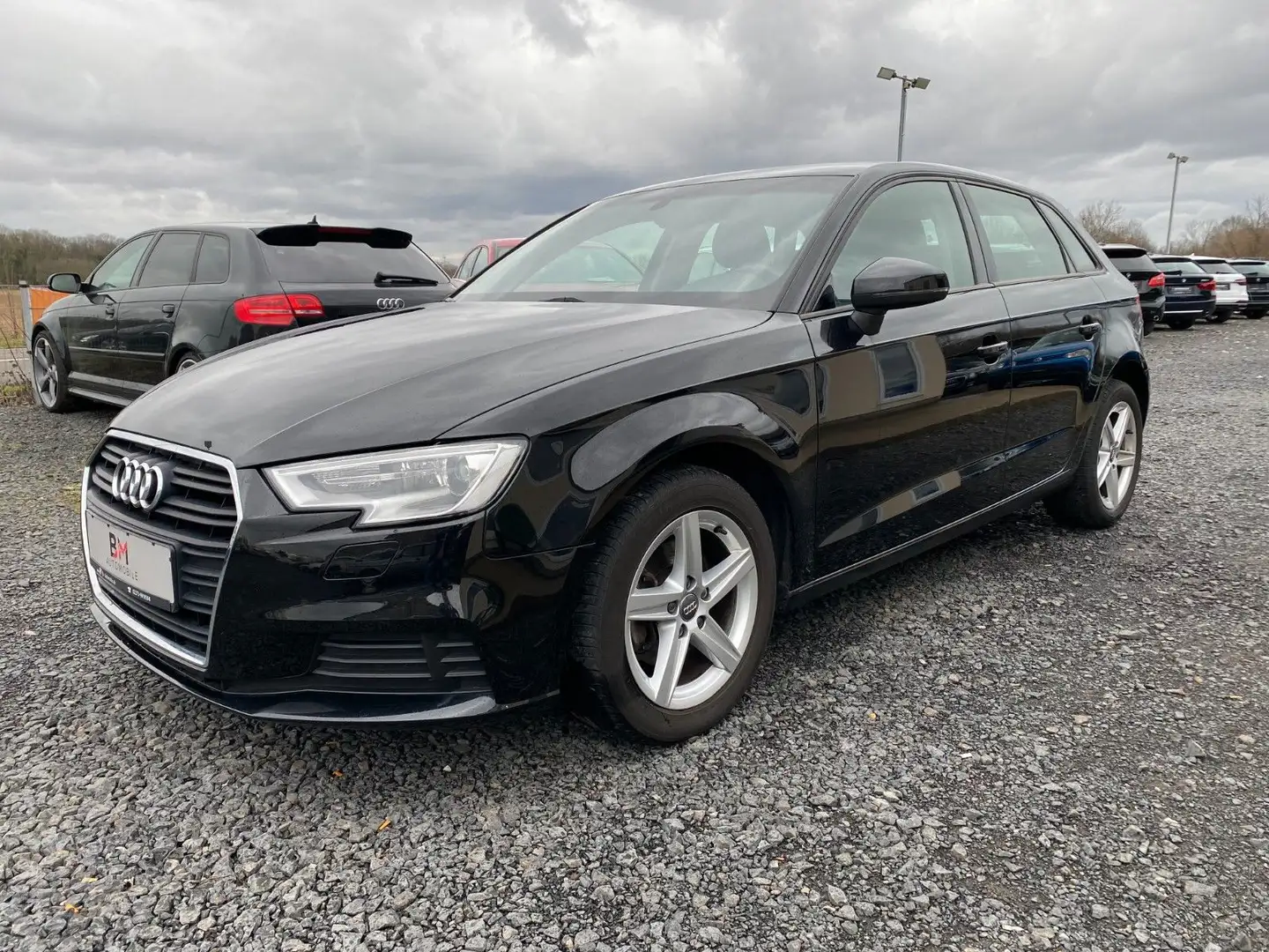 Audi A3 Sportback 30 TDI*NAVI*XENON*KLIMAAUTO.*MFL* Schwarz - 1