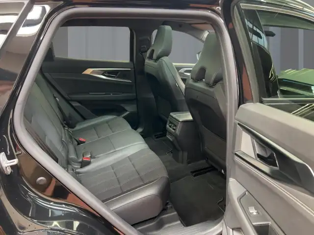 Renault Austral view 9