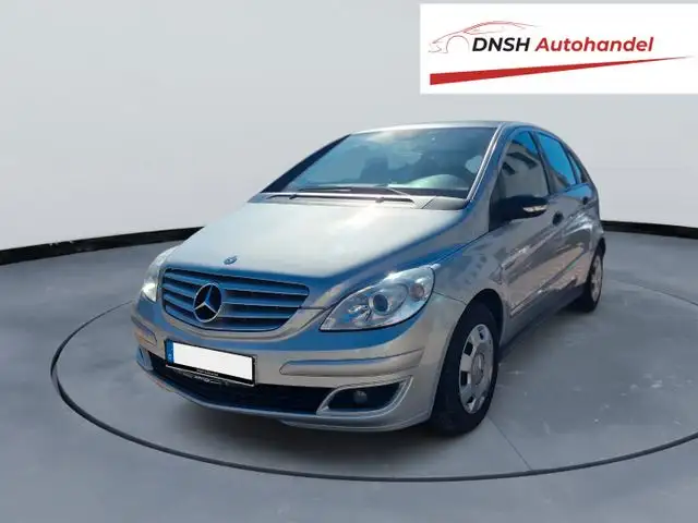 Mercedes-Benz B 170