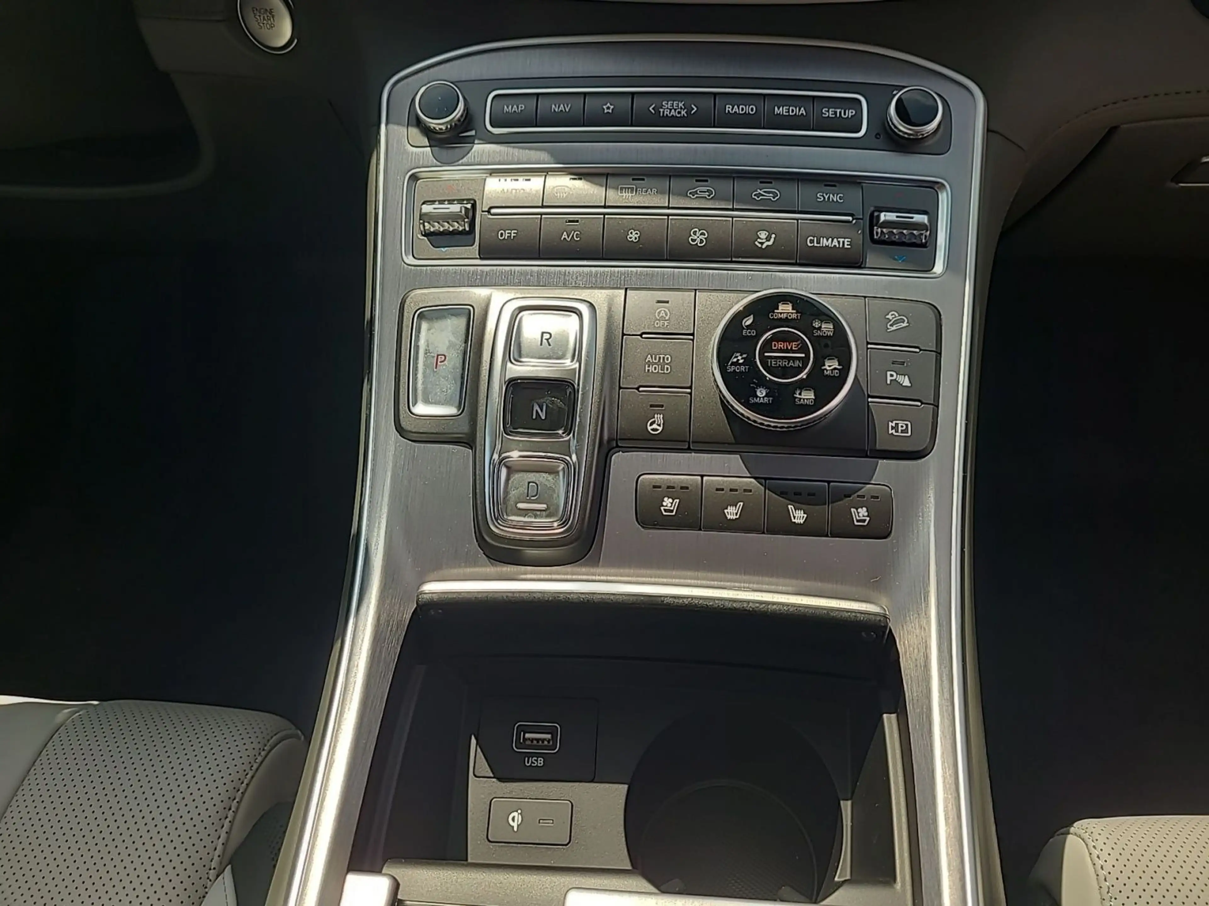 Hyundai SANTA FE 2.2 CRDi PRIME 4WD DCT — photo 13