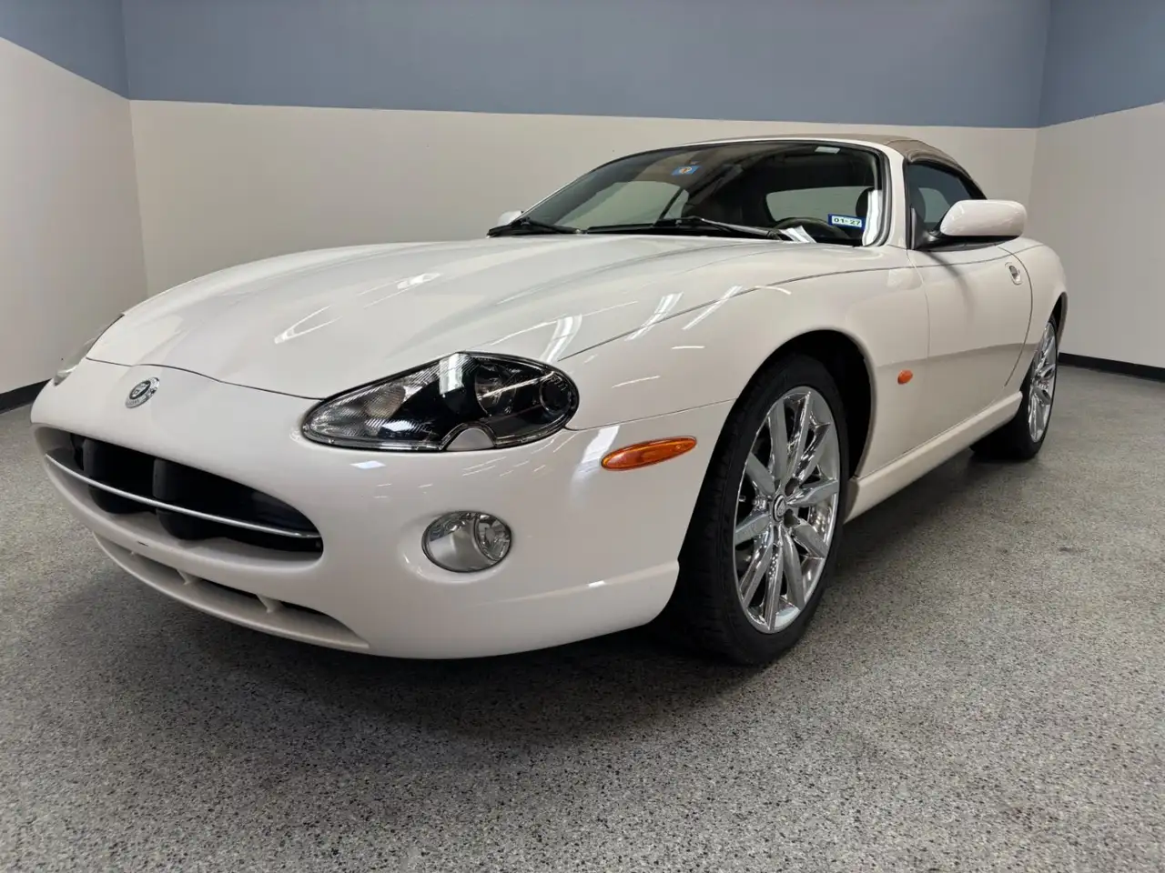 Jaguar XK8