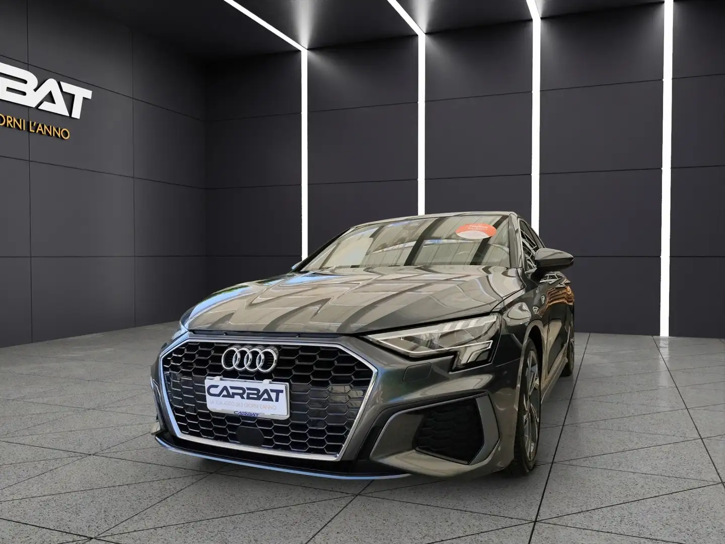 Audi A3 A3 SPB 35 TFSI S tronic S line edition Grijs - 1