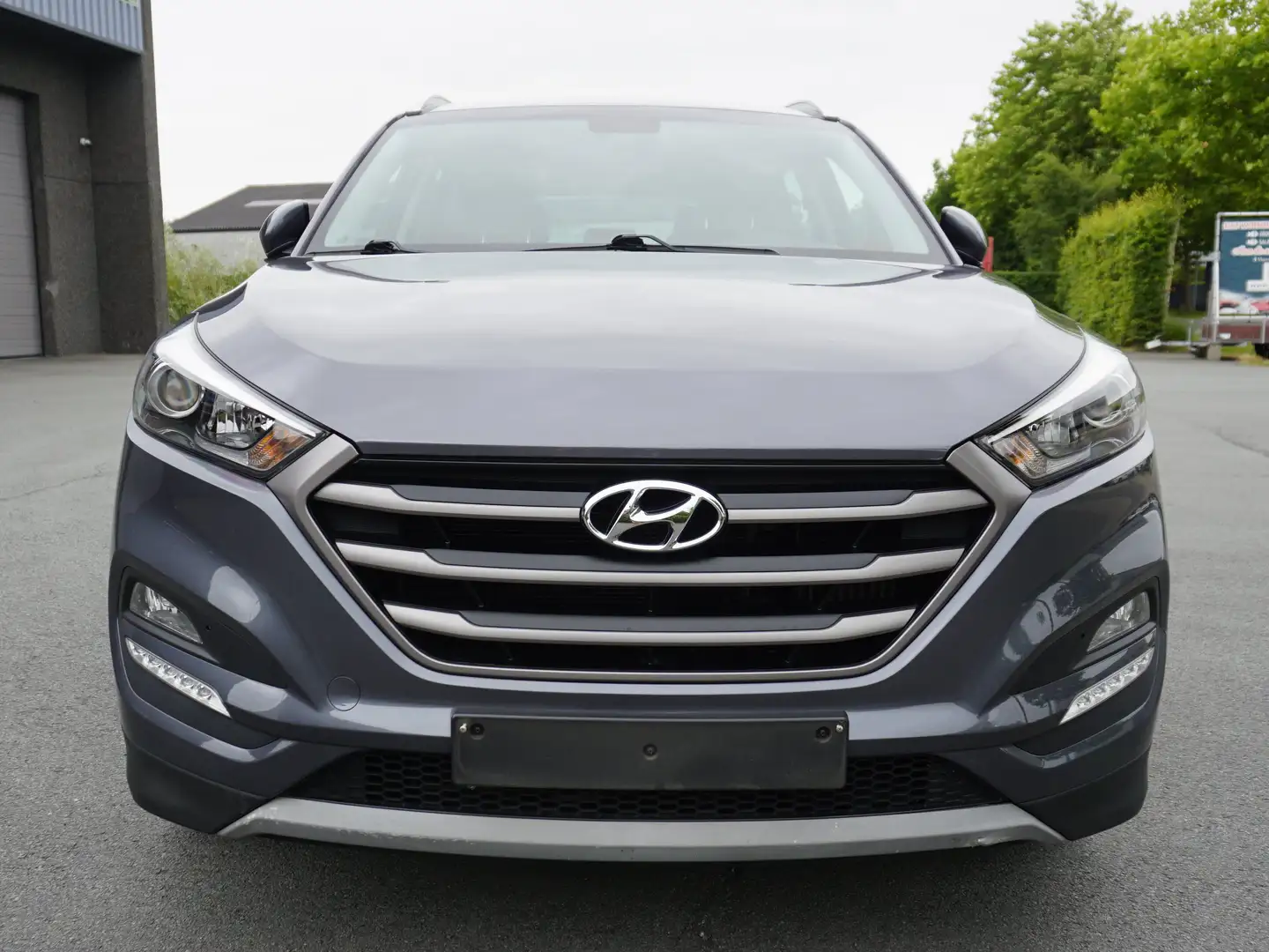 Hyundai TUCSON Tucson Elegance 177Pk Automaat 65.888Km Uitstekend Gris - 2