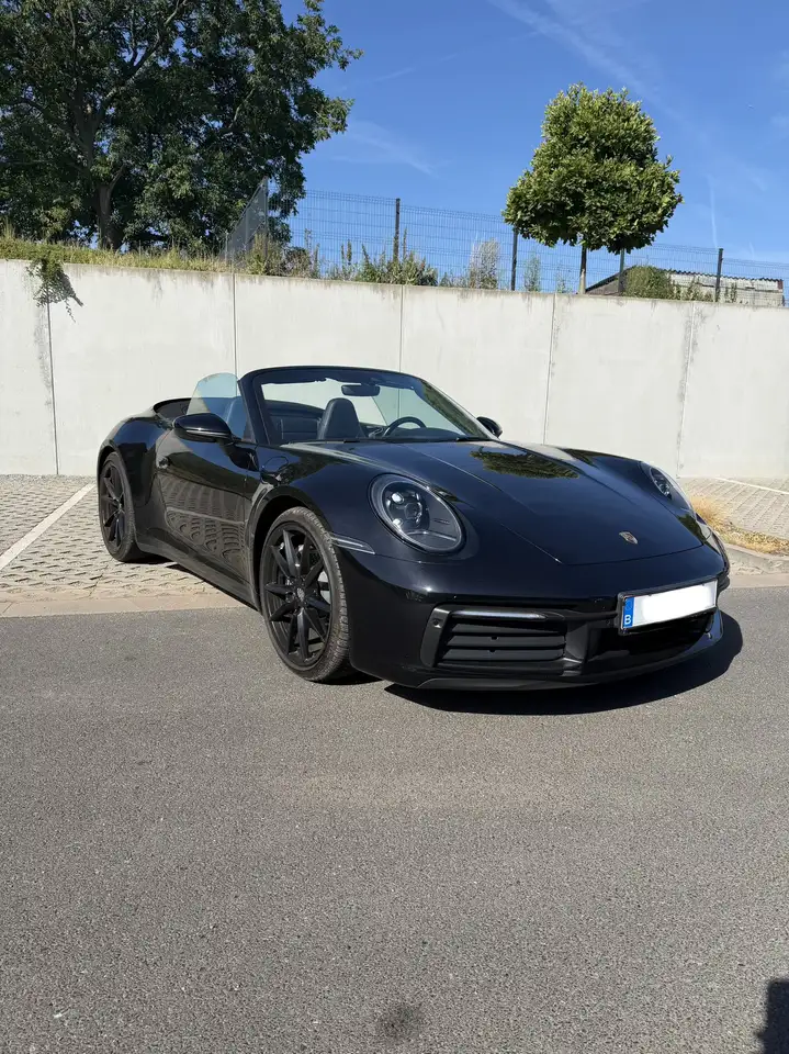 Porsche 992