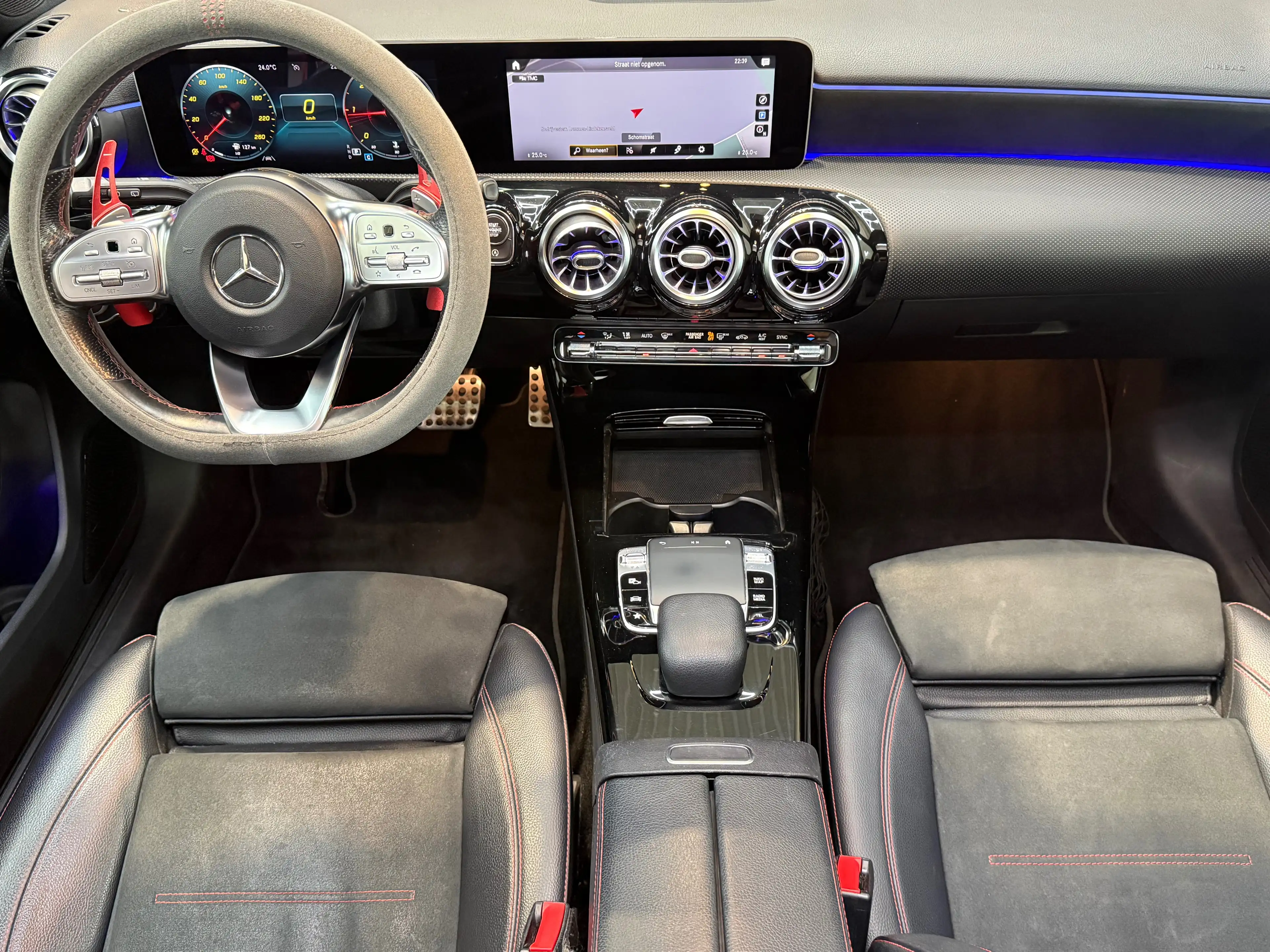 Mercedes-Benz A 180 /A35 LOOK/PANO/MEMORY/SFEER/CARPLAY/GARANTIE — photo 7