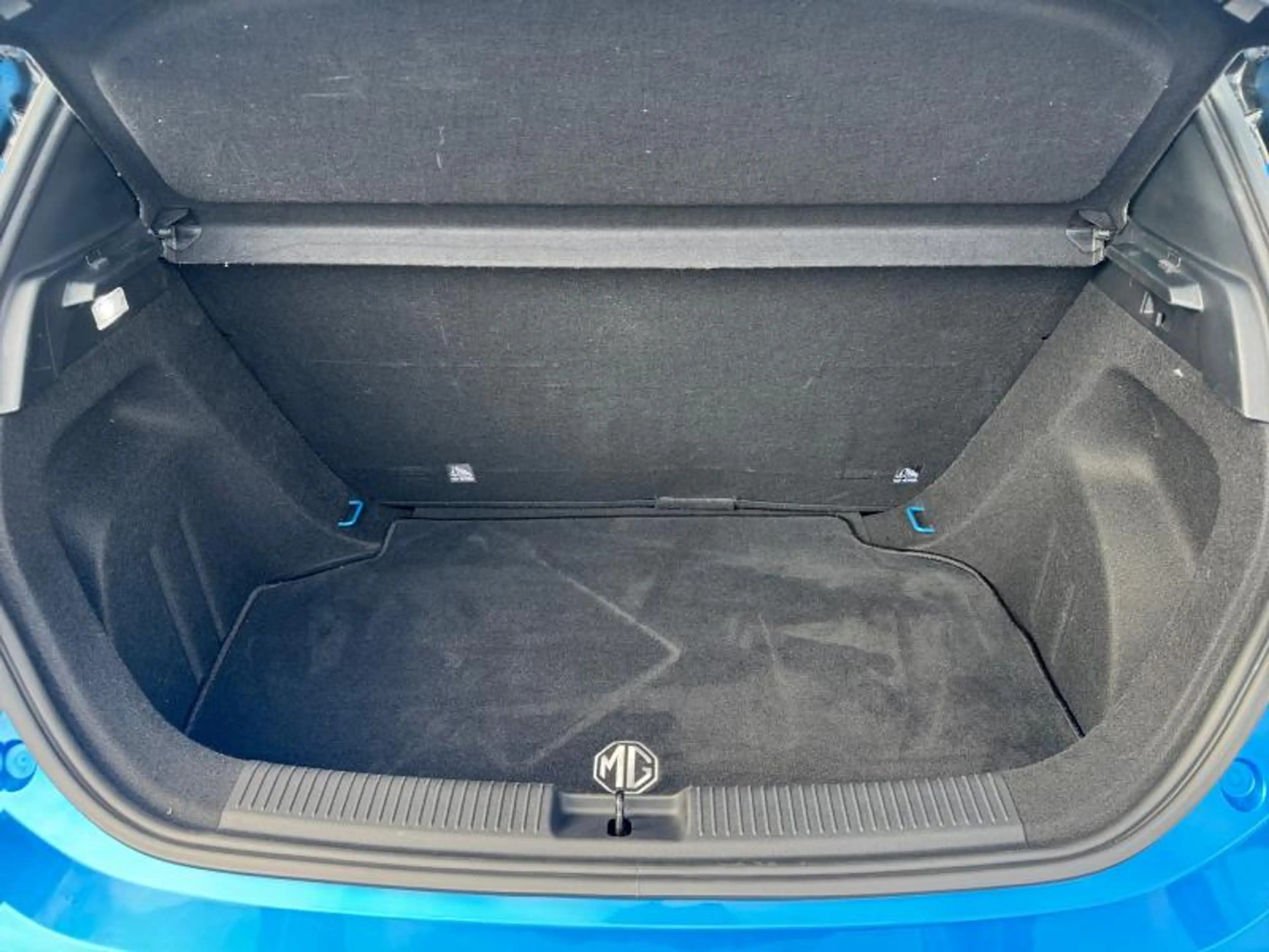 MG MG3 HYBRID Comfort /CARPLAY/CAMERA/ — photo 14