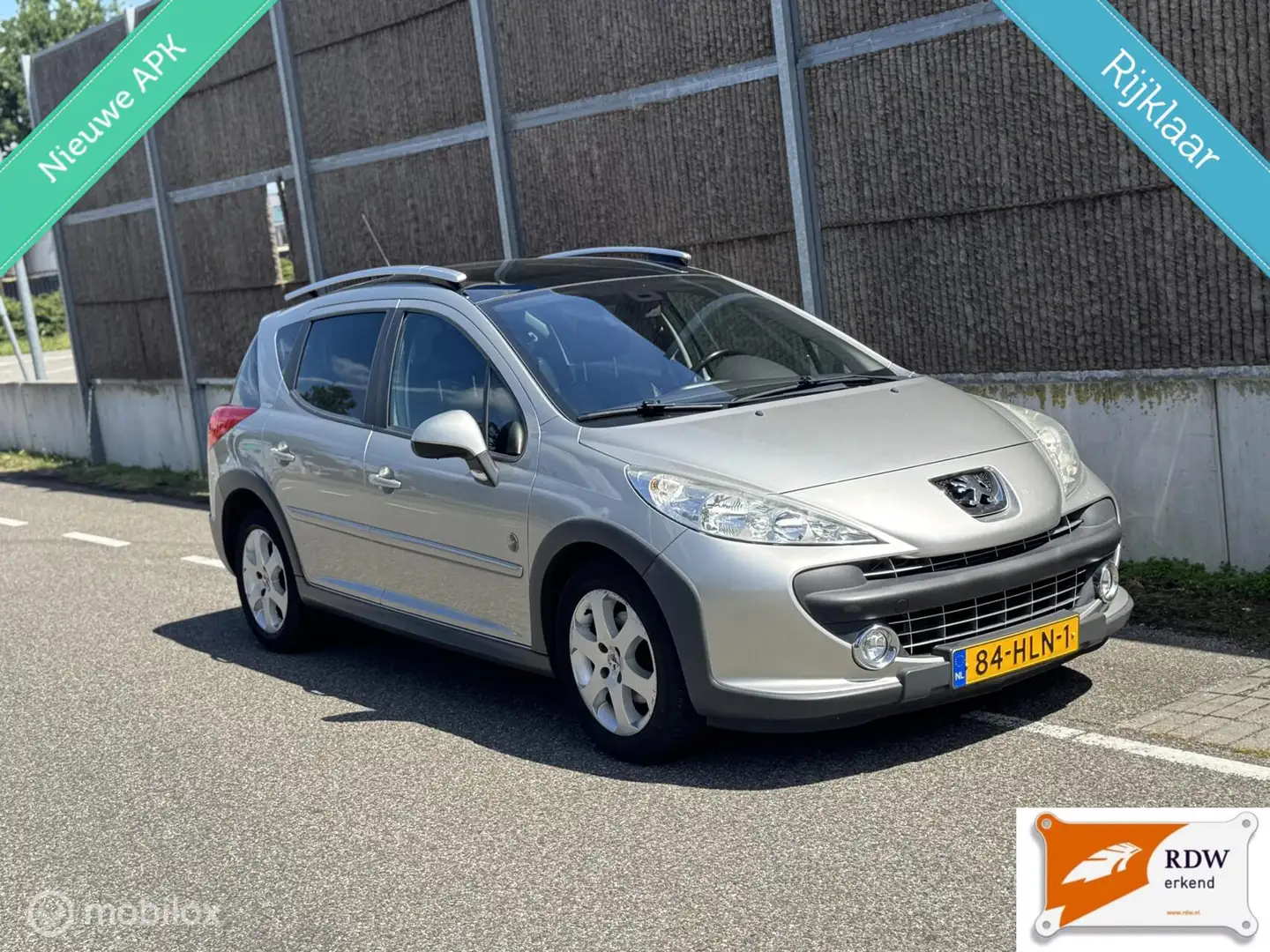 Peugeot 207 SW 1.6 VTi XS NAP/PANORAMADAK/NWE APK/PDC Grijs - 2