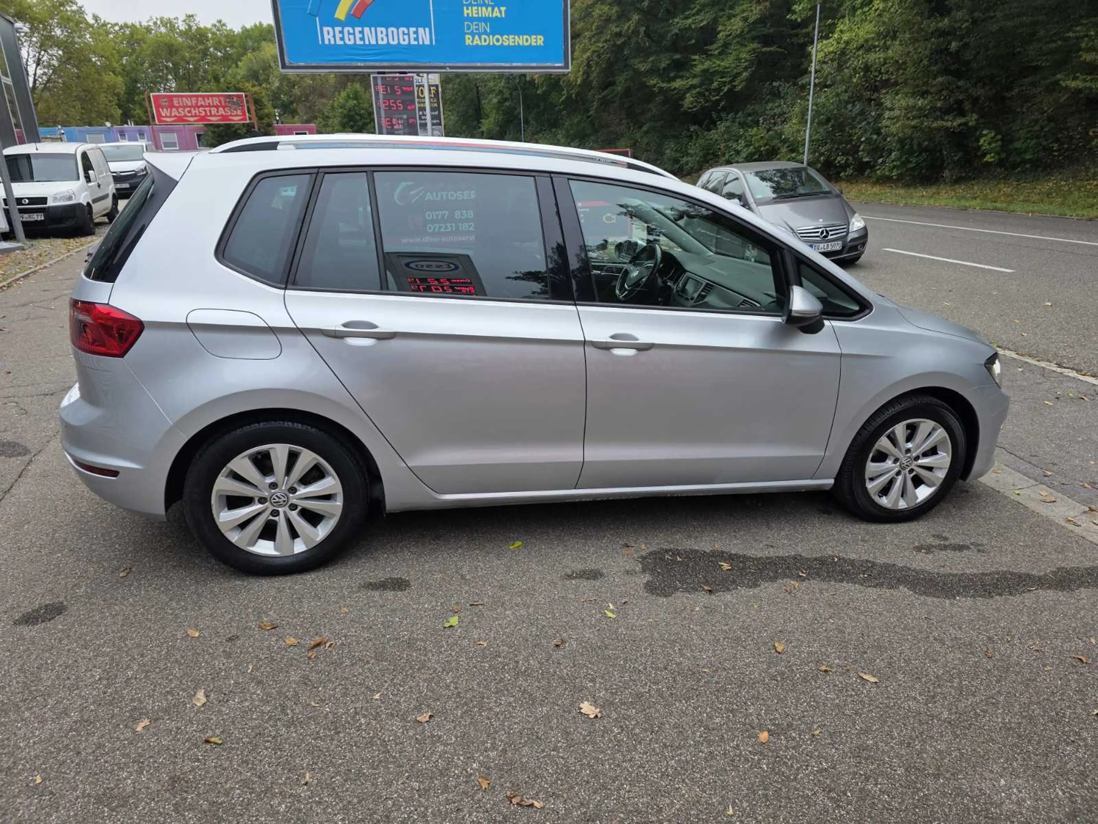 Volkswagen Golf Sportsvan Automatik Navi Klima Comfortline BMT Preis inkl Neu Tüv — photo 8